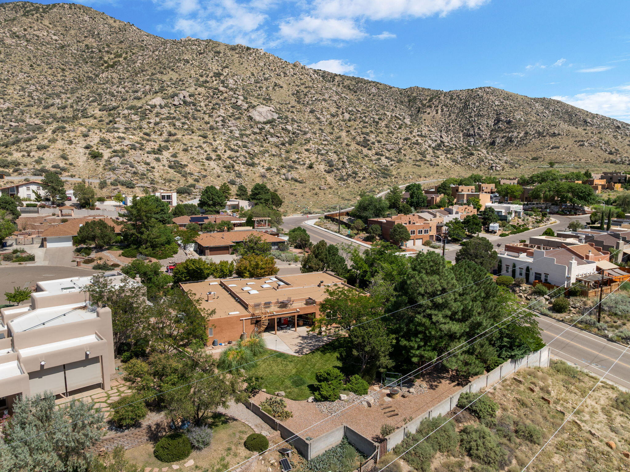 3001 LA VILLITA Place NE