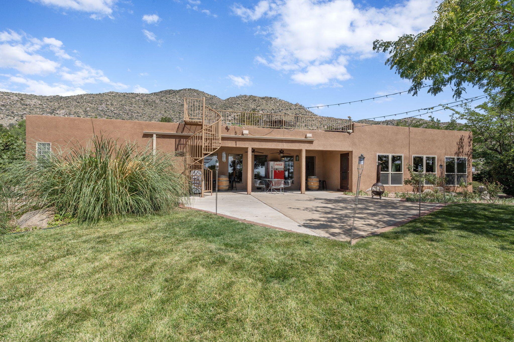 3001 LA VILLITA Place NE