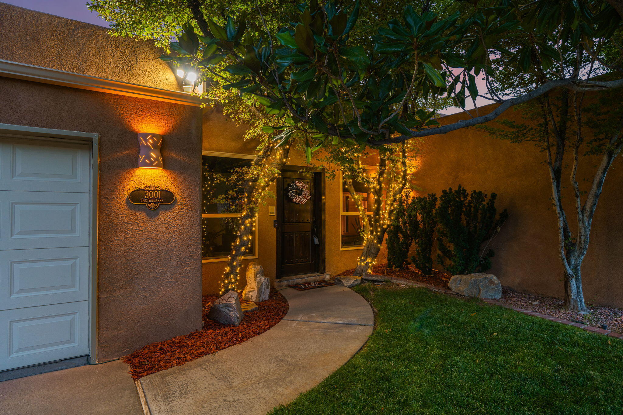 3001 LA VILLITA Place NE