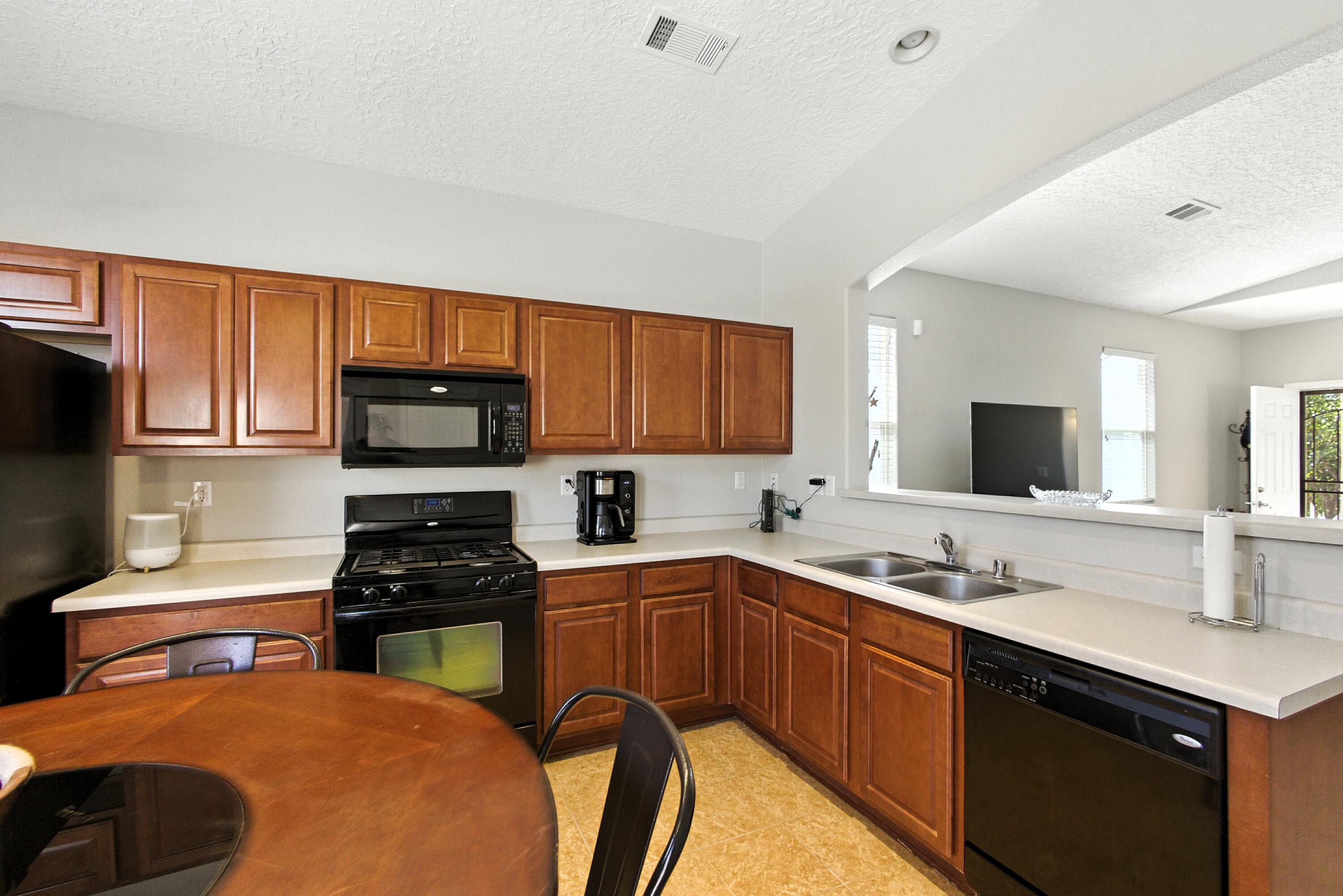 9223 CATTAIL Court SW