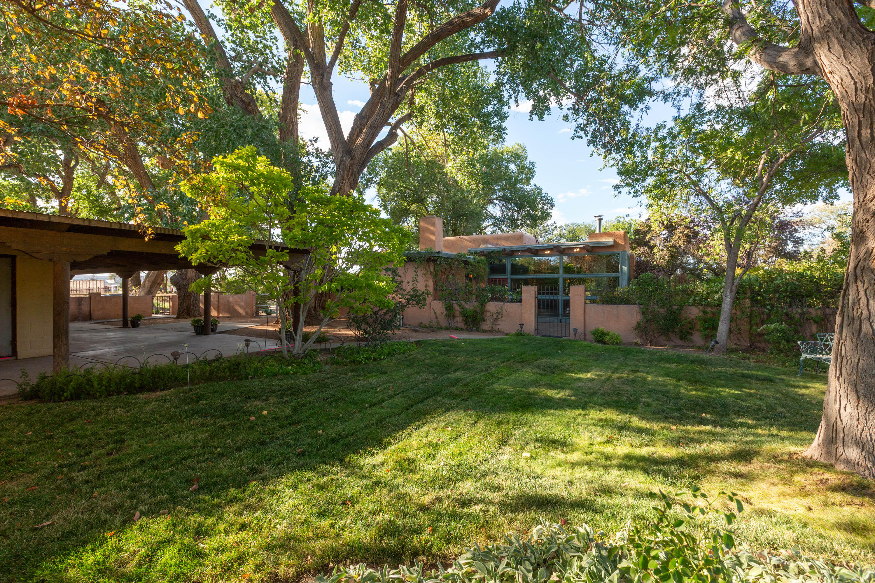 2830 RIO BRAVO Boulevard SW