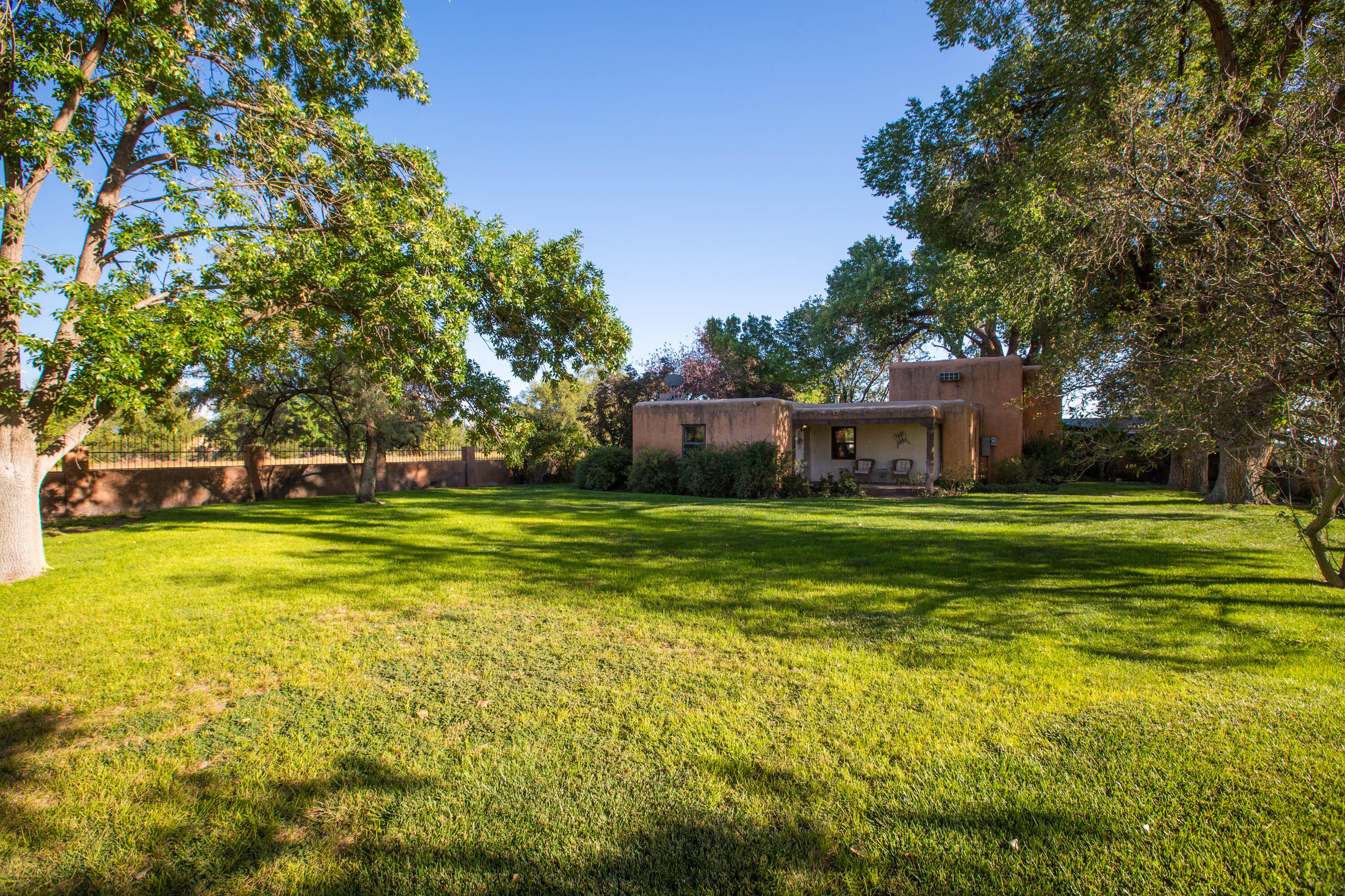 2830 RIO BRAVO Boulevard SW