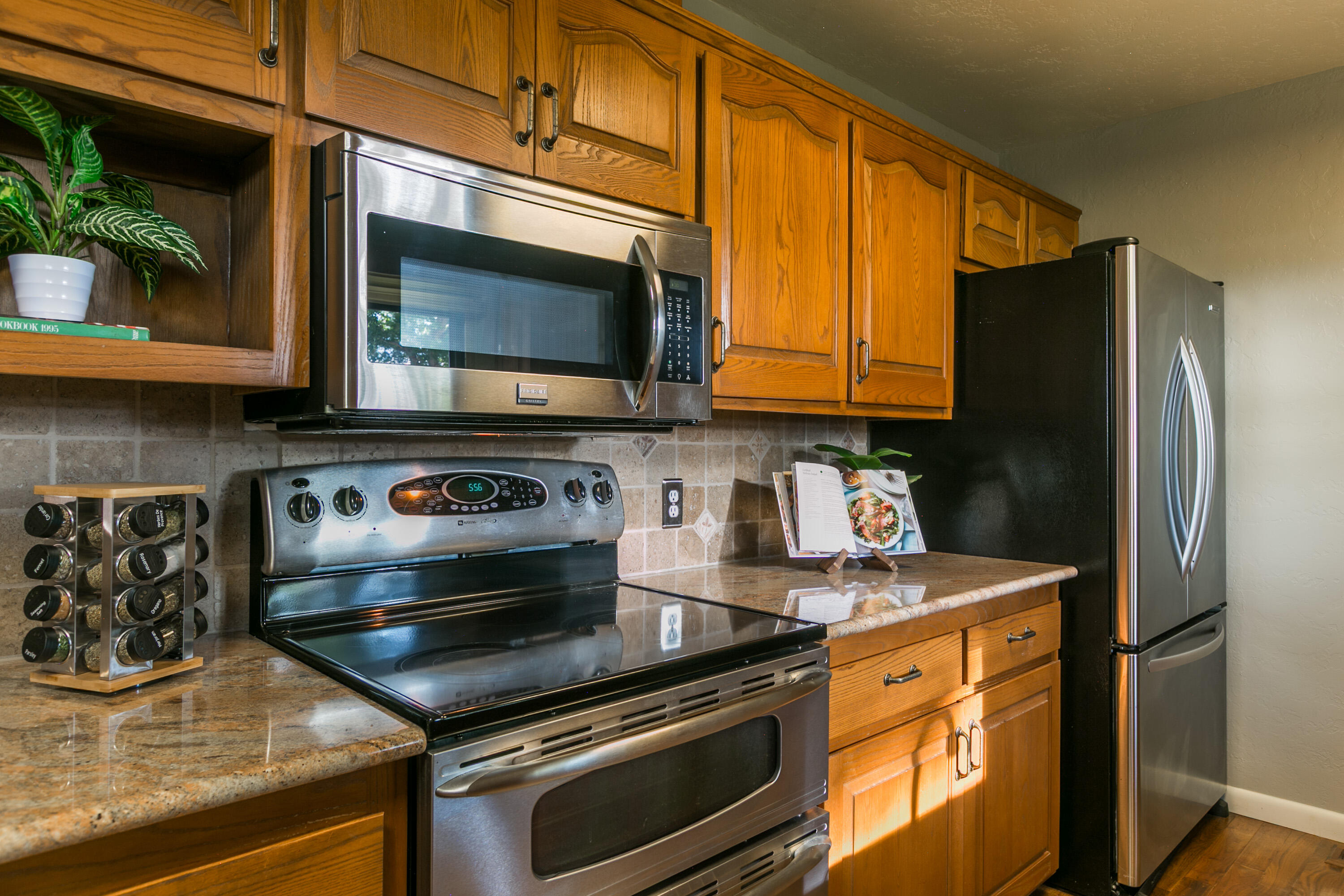 2830 RIO BRAVO Boulevard SW