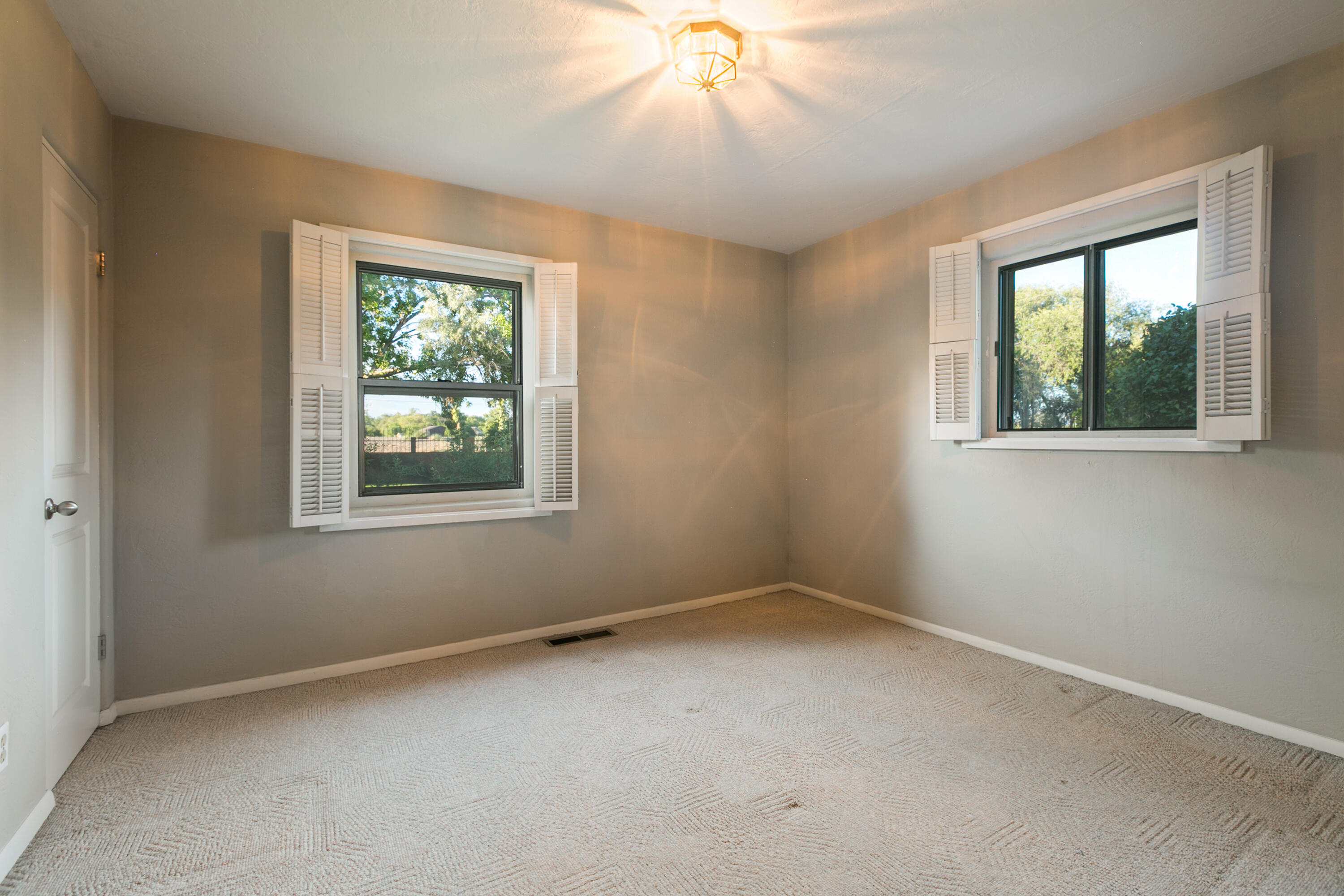 2830 RIO BRAVO Boulevard SW