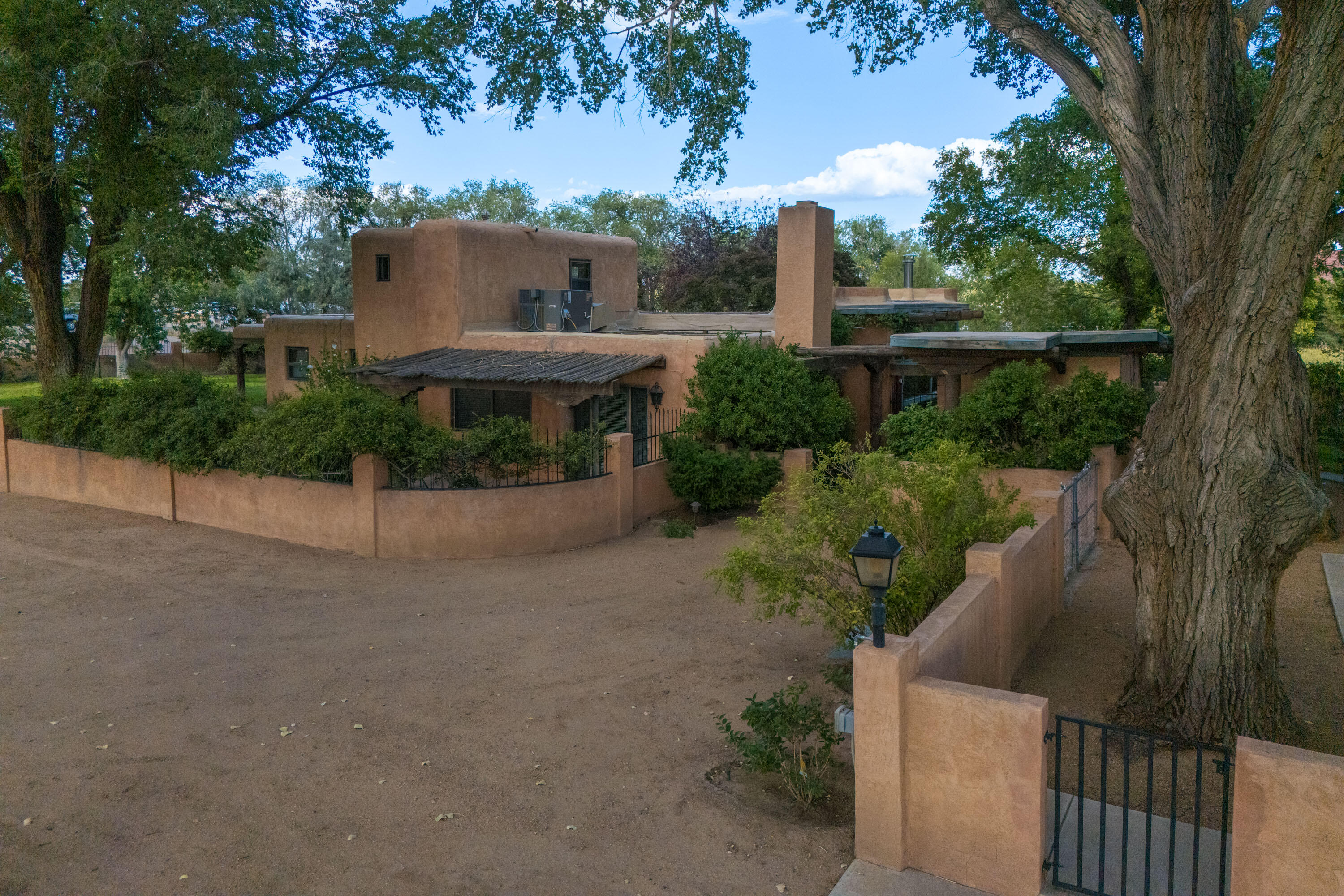 2830 RIO BRAVO Boulevard SW