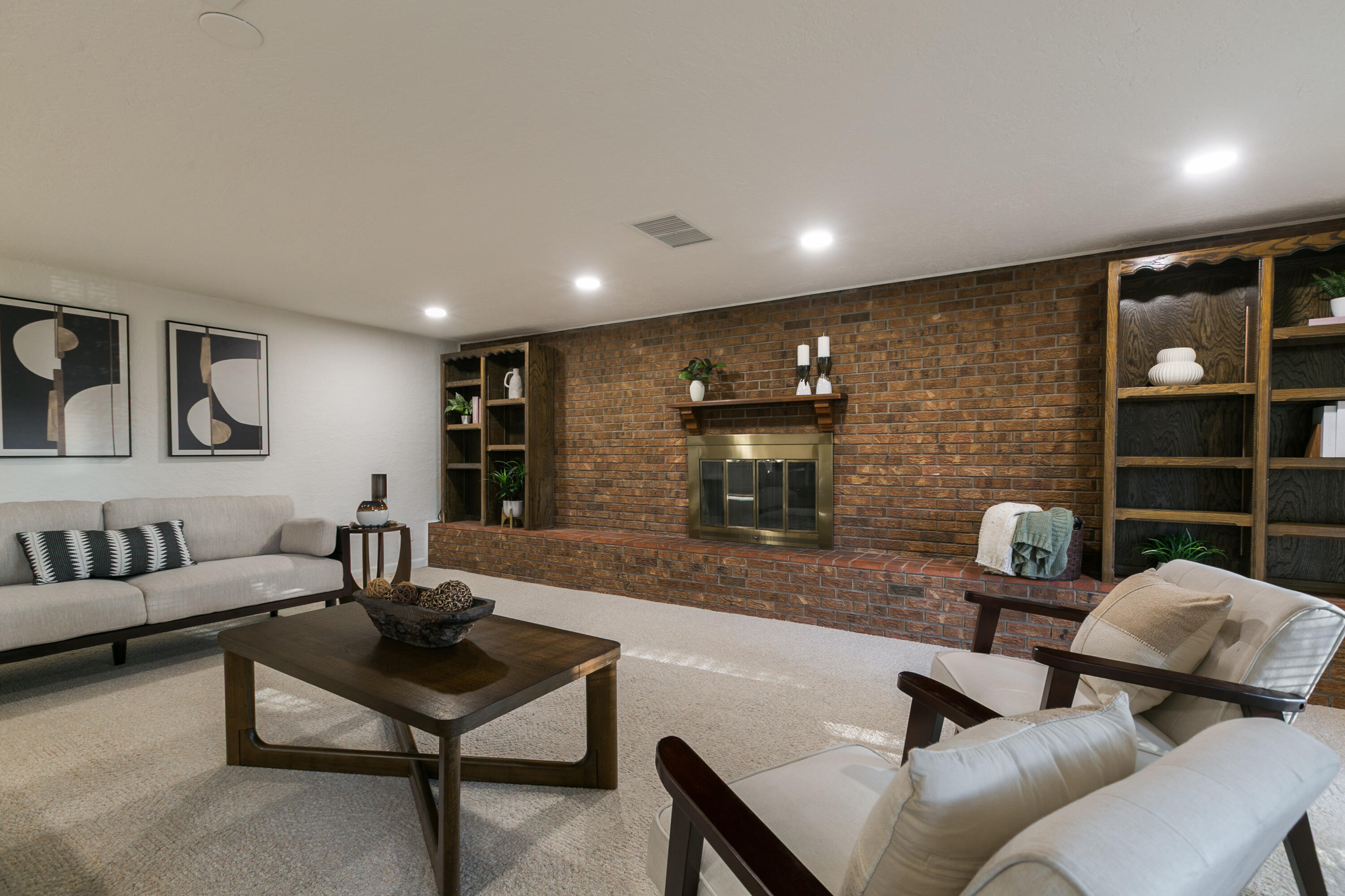 2830 RIO BRAVO Boulevard SW