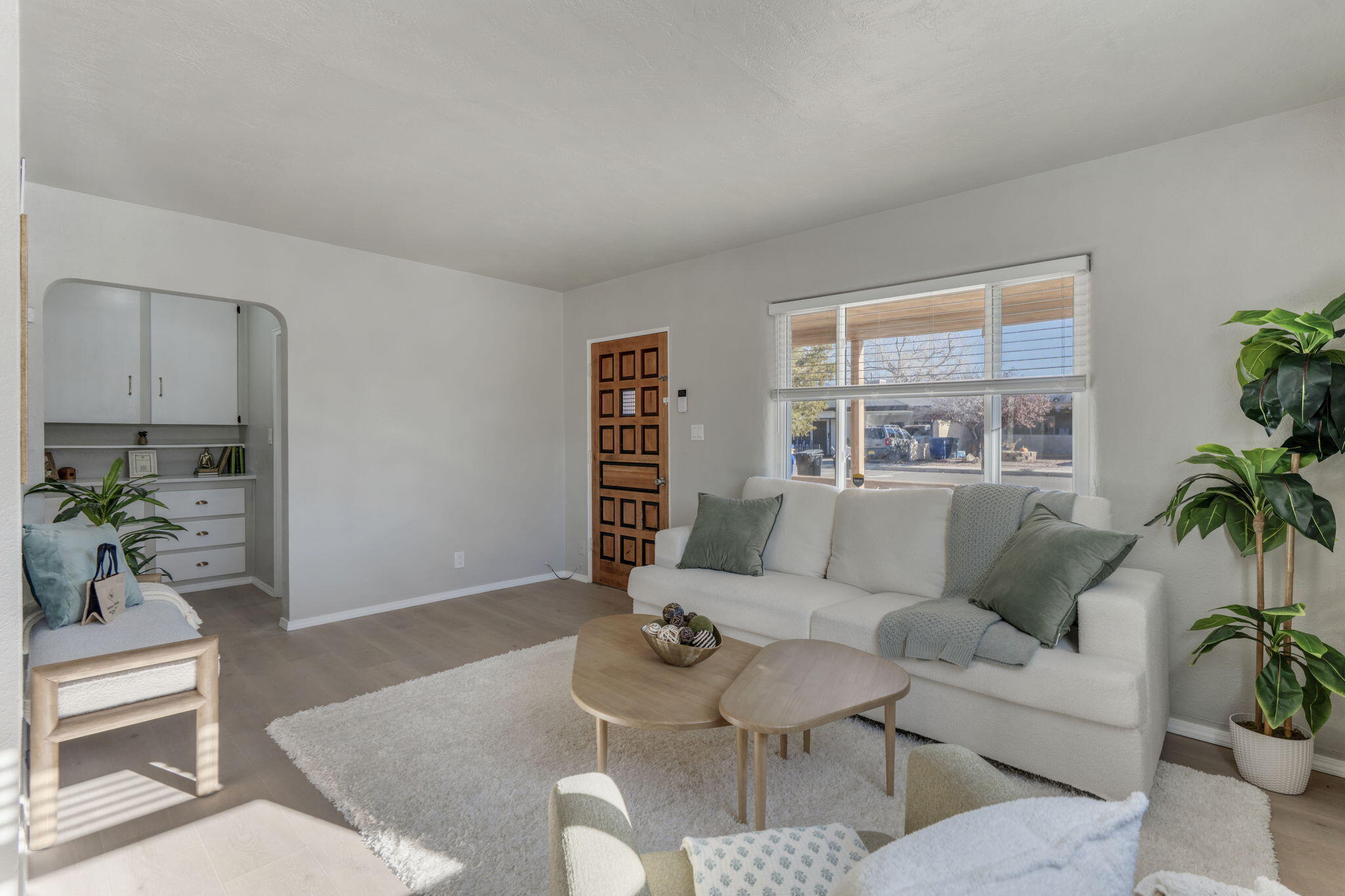 2701 Bel Air Drive NE
