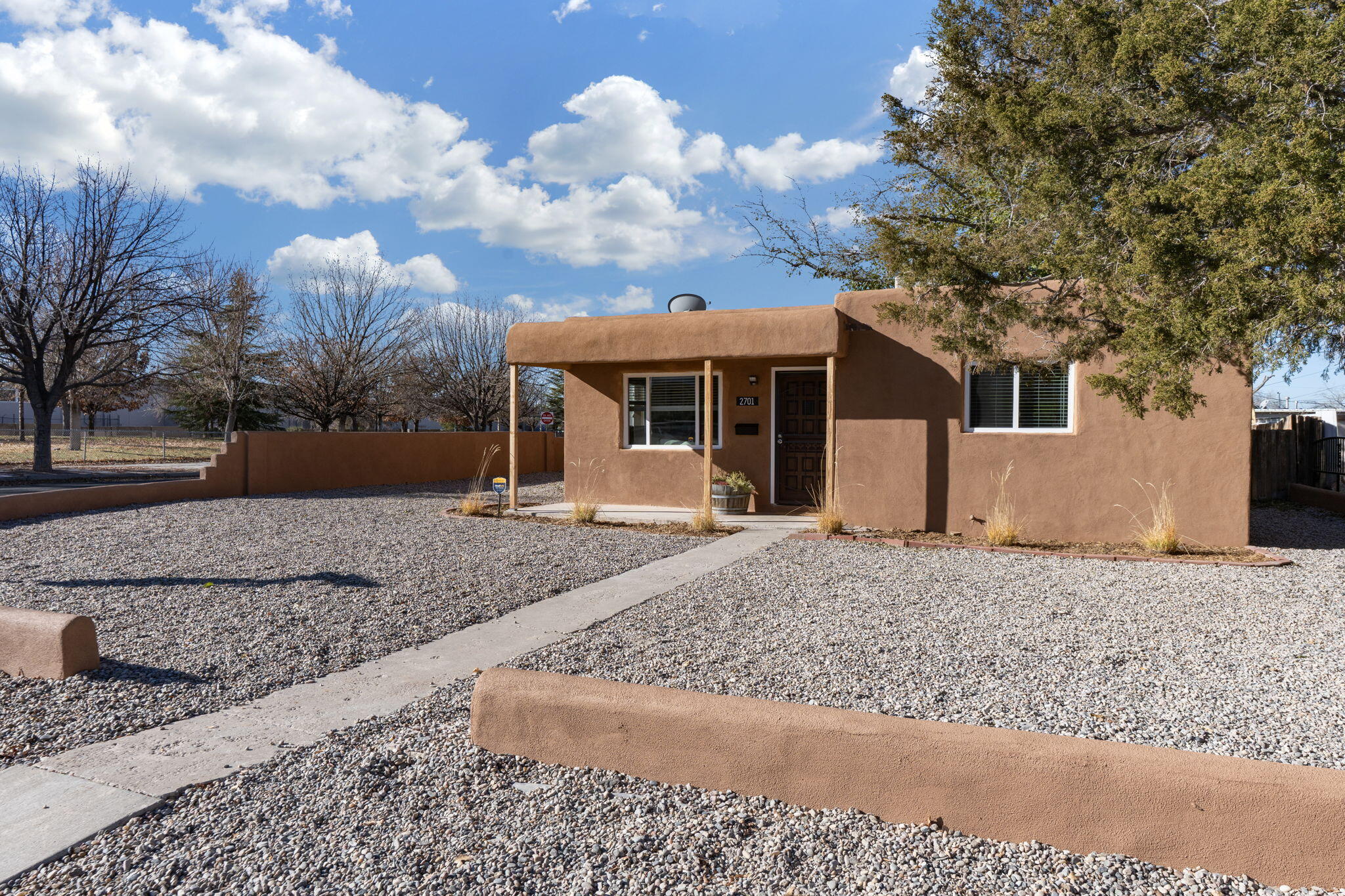 2701 Bel Air Drive NE