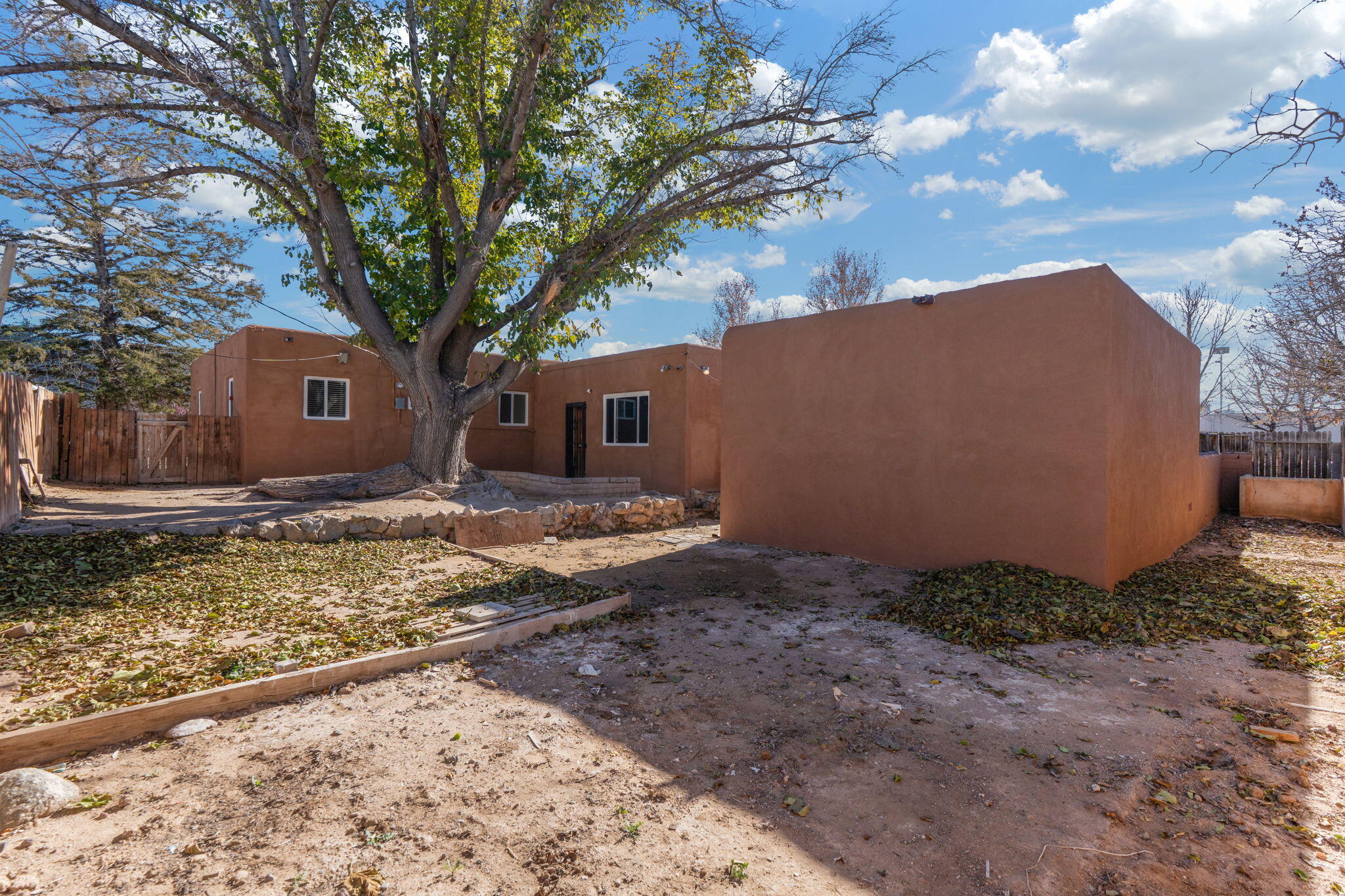 2701 Bel Air Drive NE