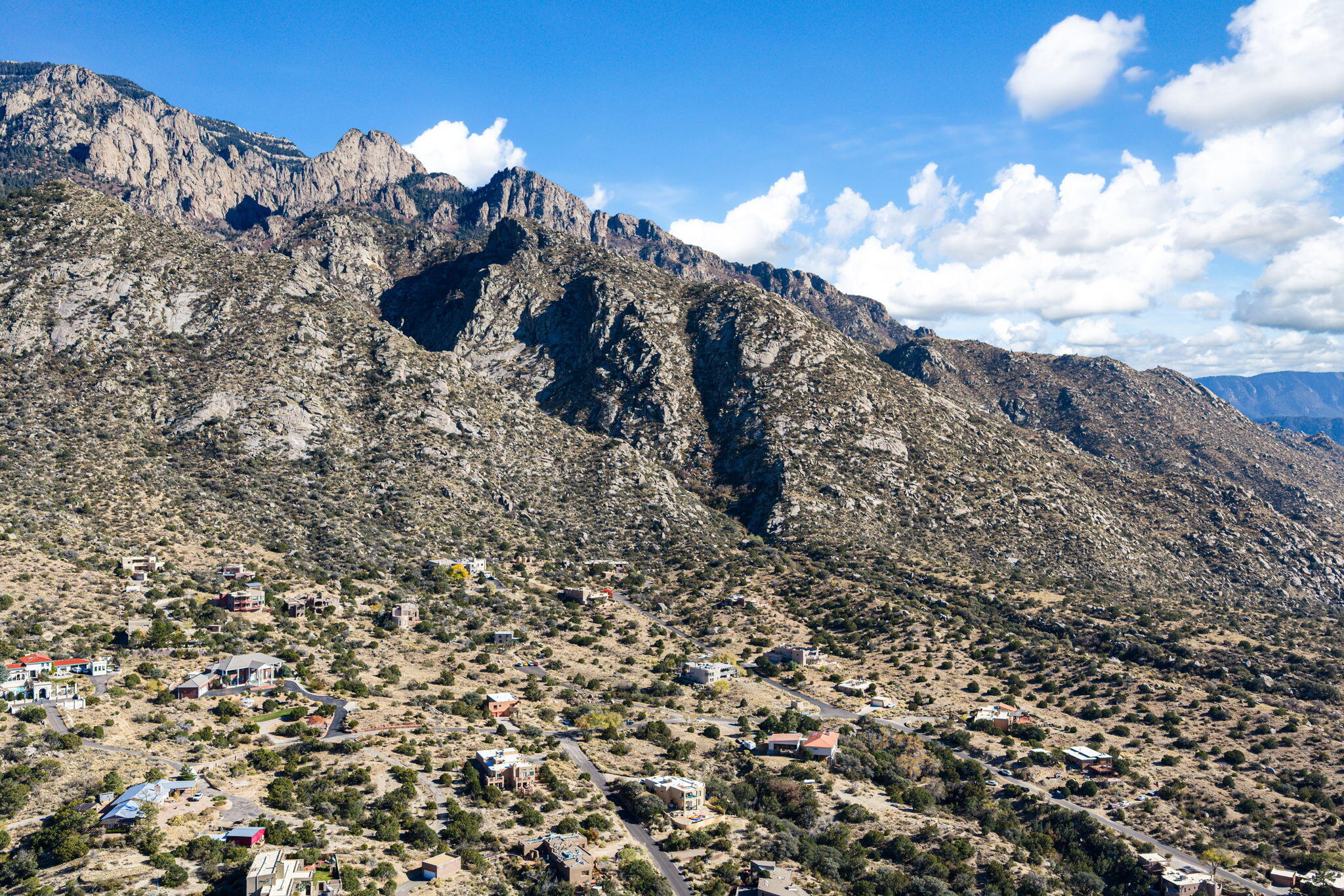 18 Tierra Monte Street NE