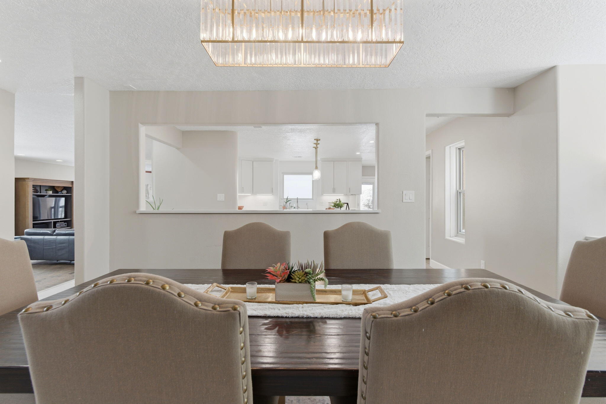 18 Tierra Monte Street NE