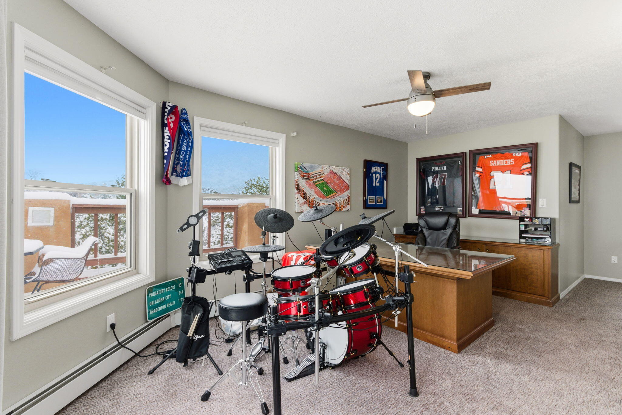 18 Tierra Monte Street NE