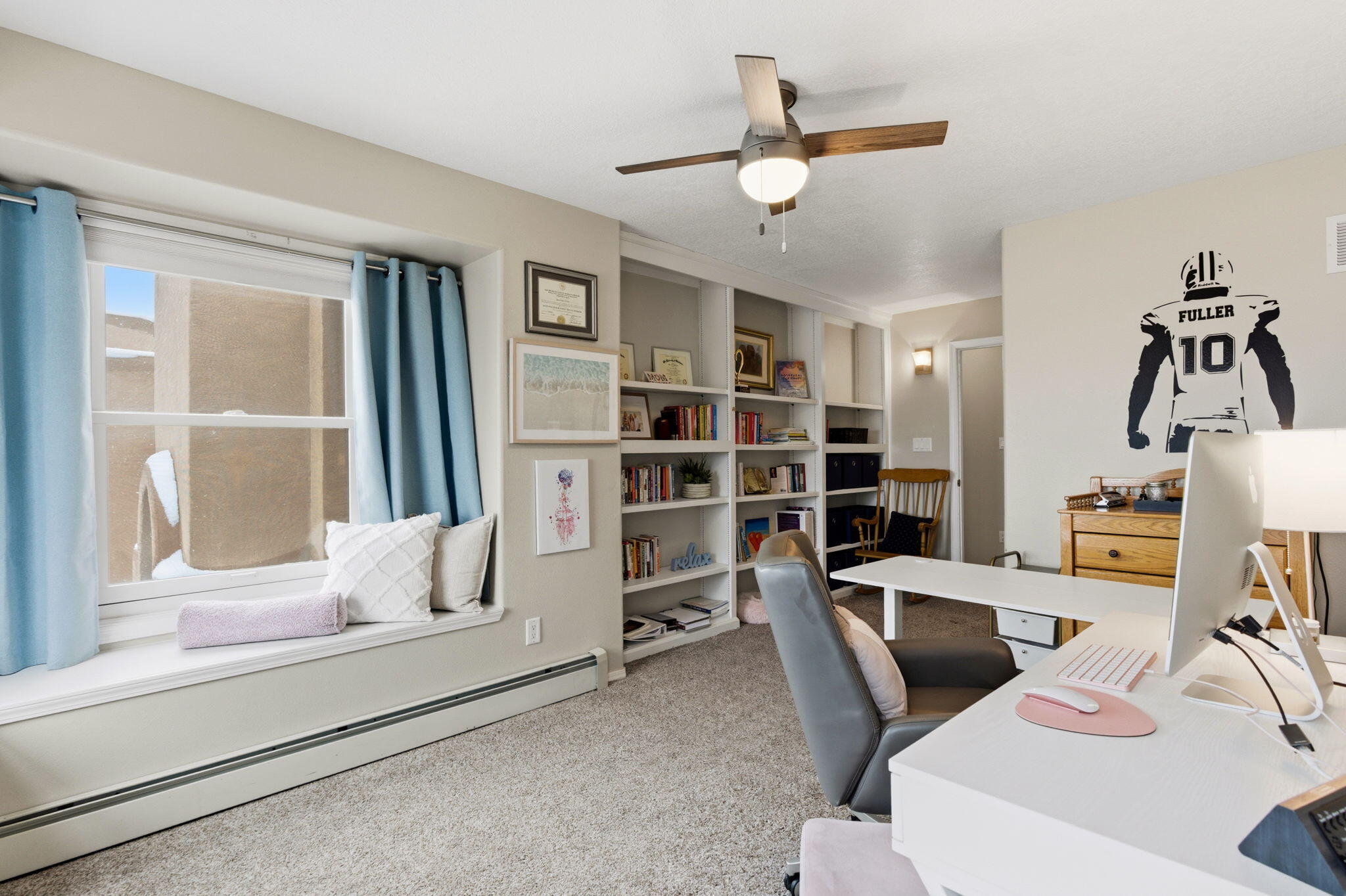 18 Tierra Monte Street NE