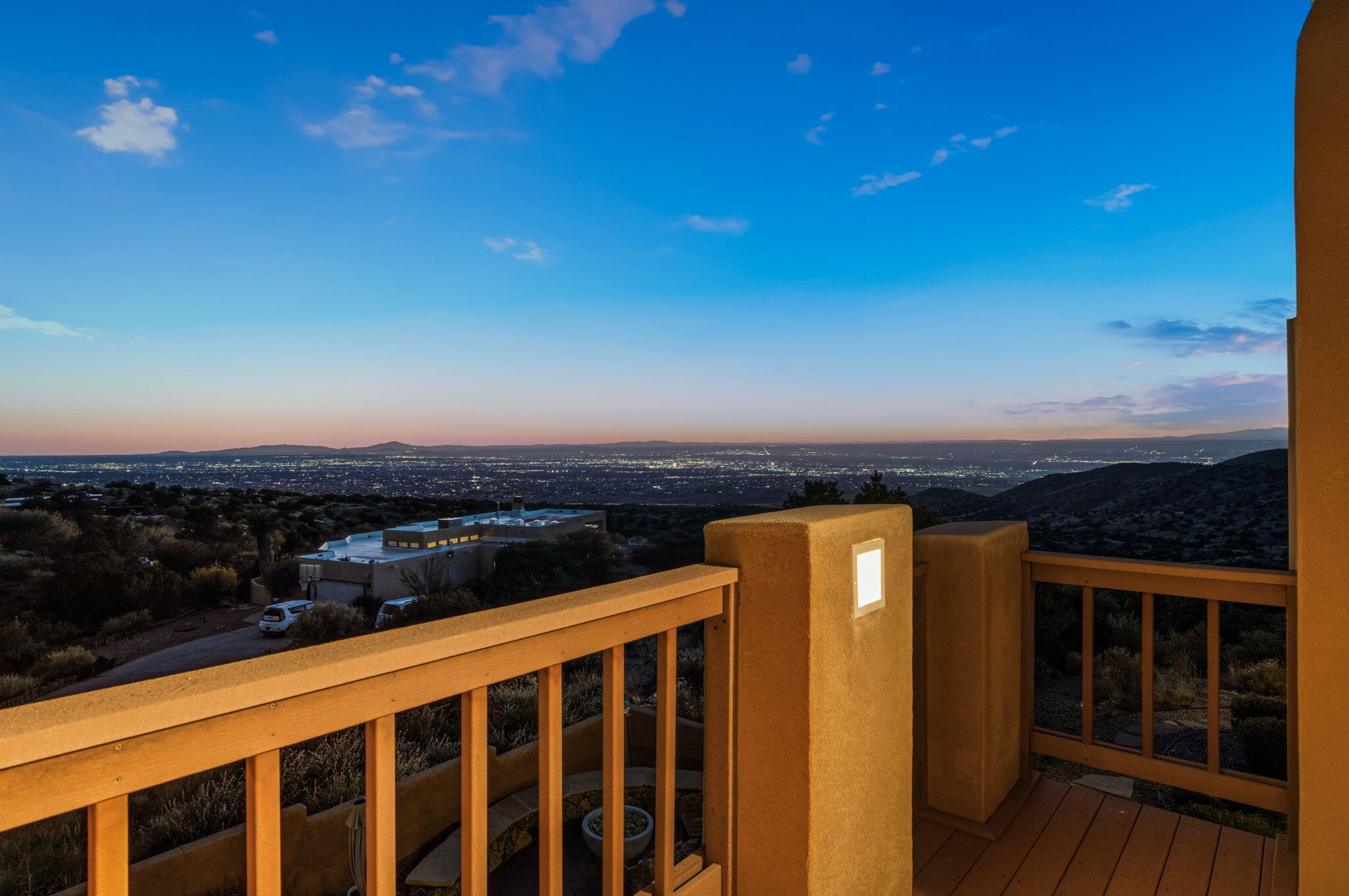 18 Tierra Monte Street NE