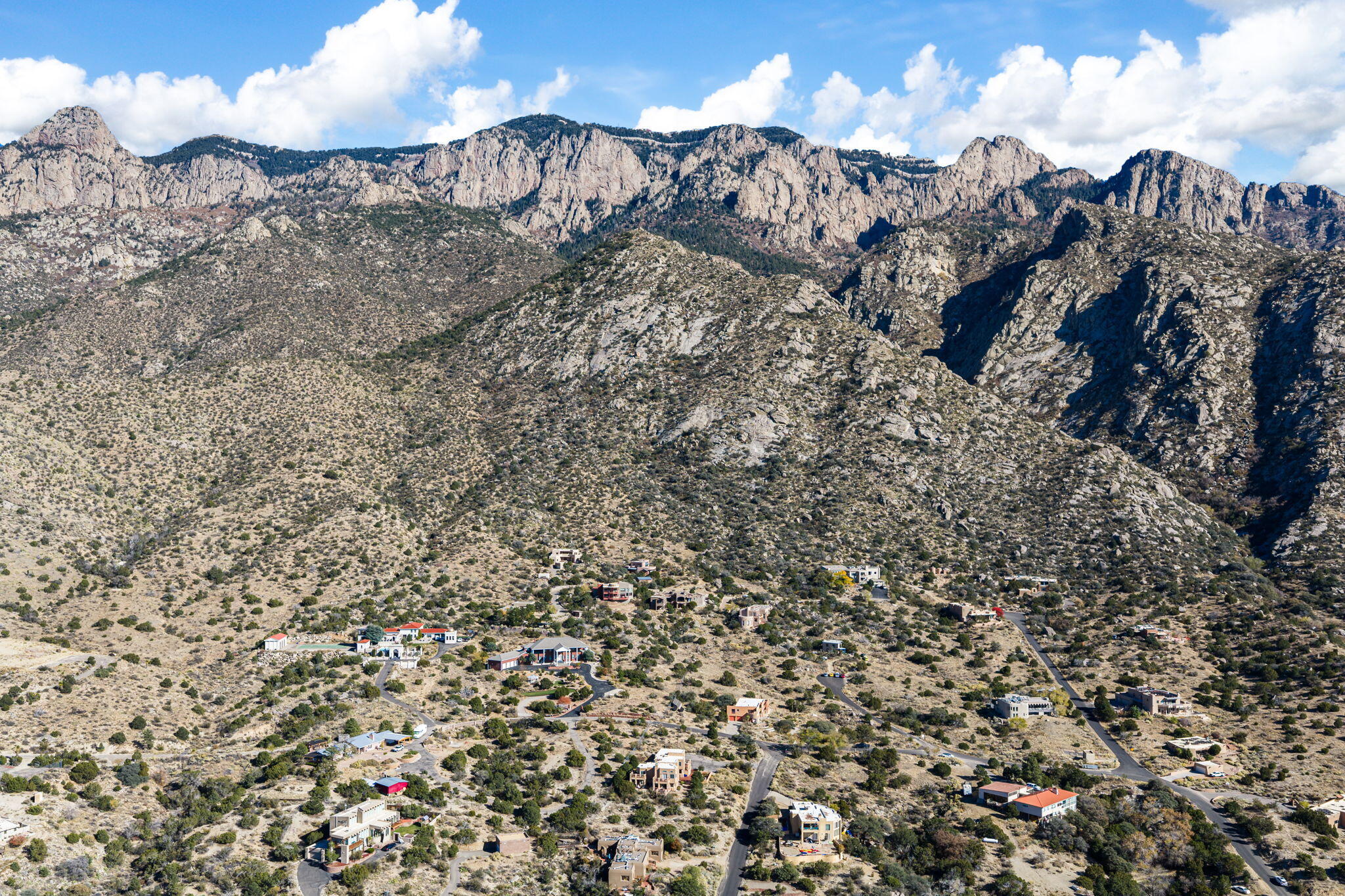 18 Tierra Monte Street NE