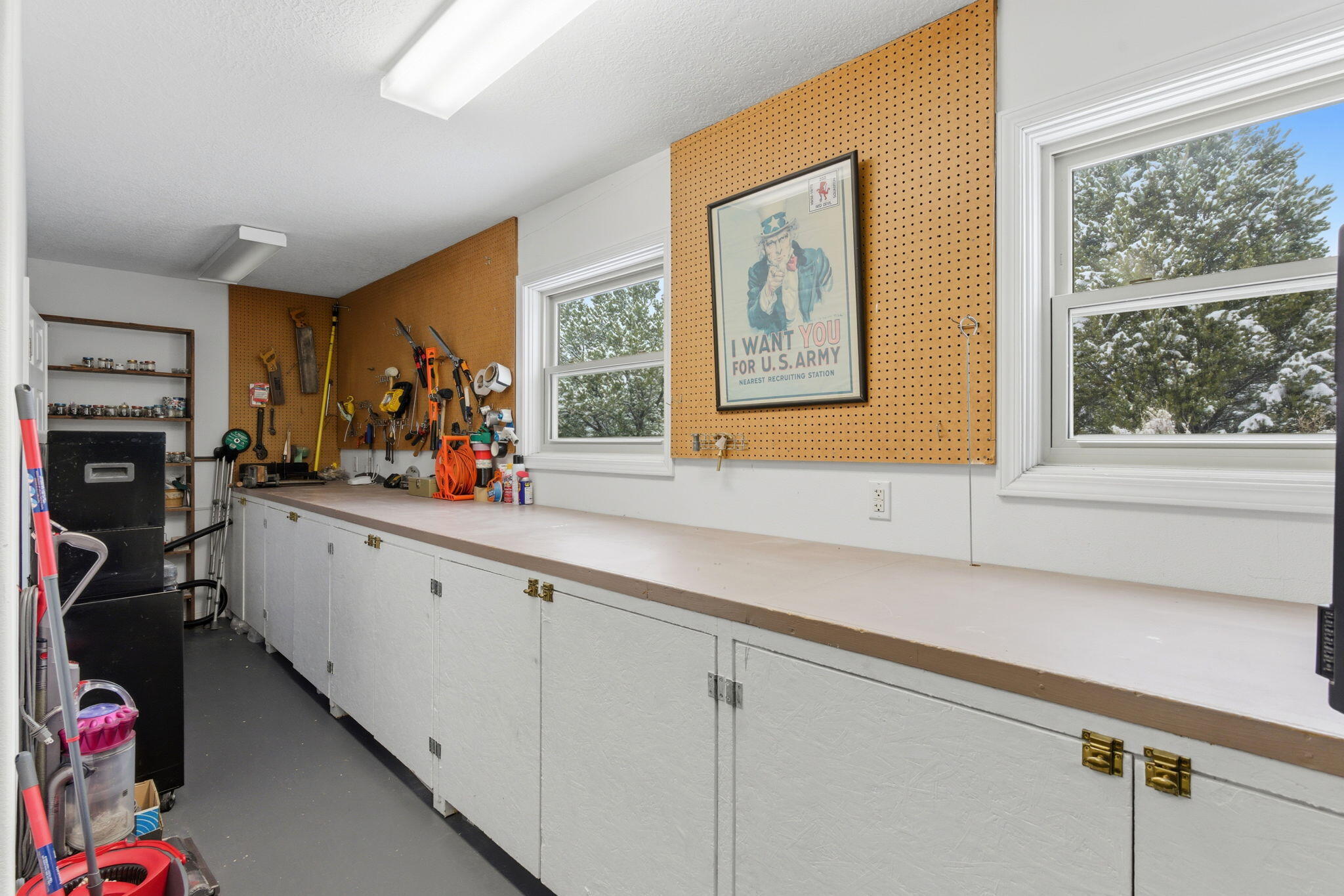 18 Tierra Monte Street NE