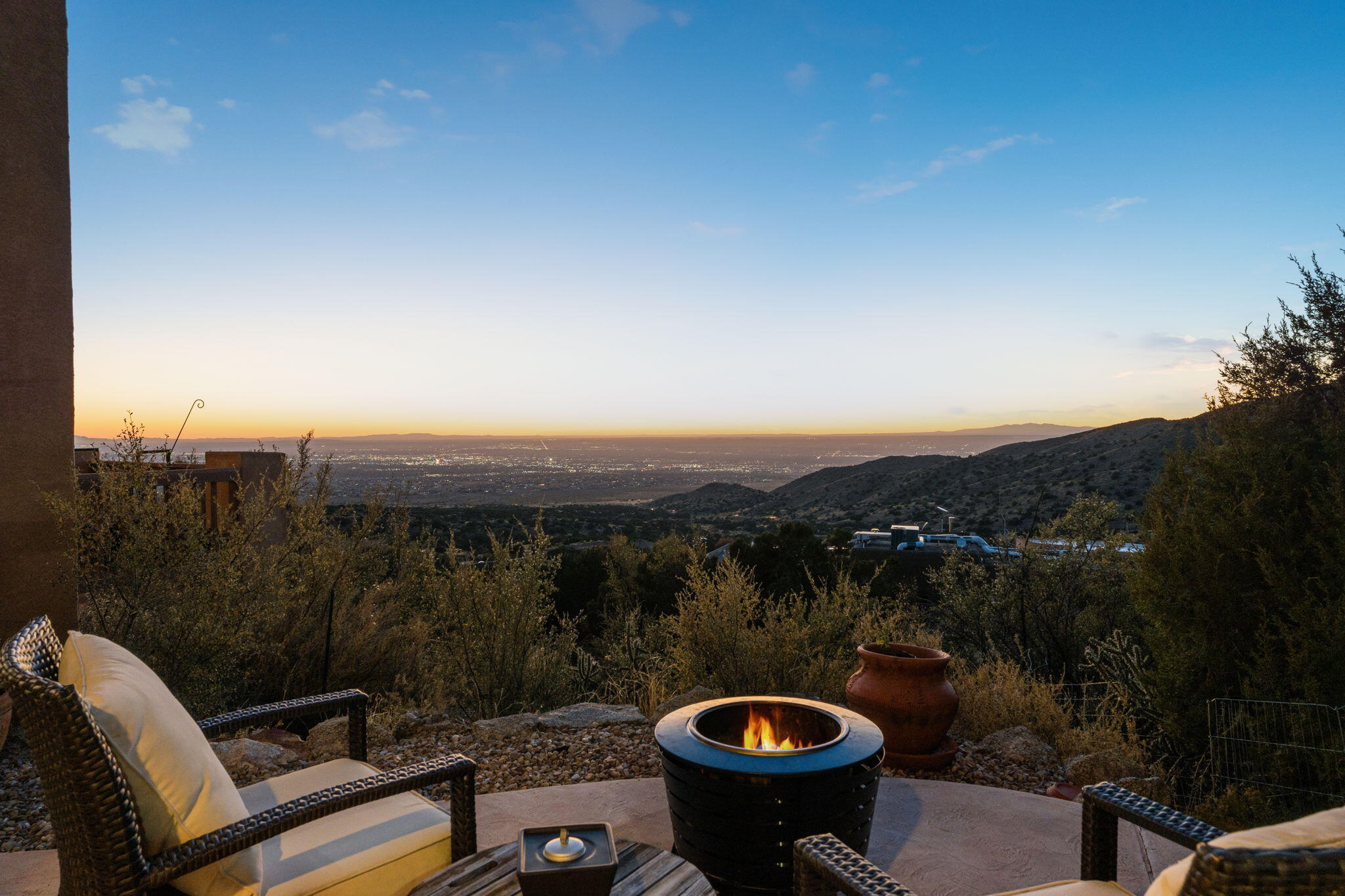 18 Tierra Monte Street NE