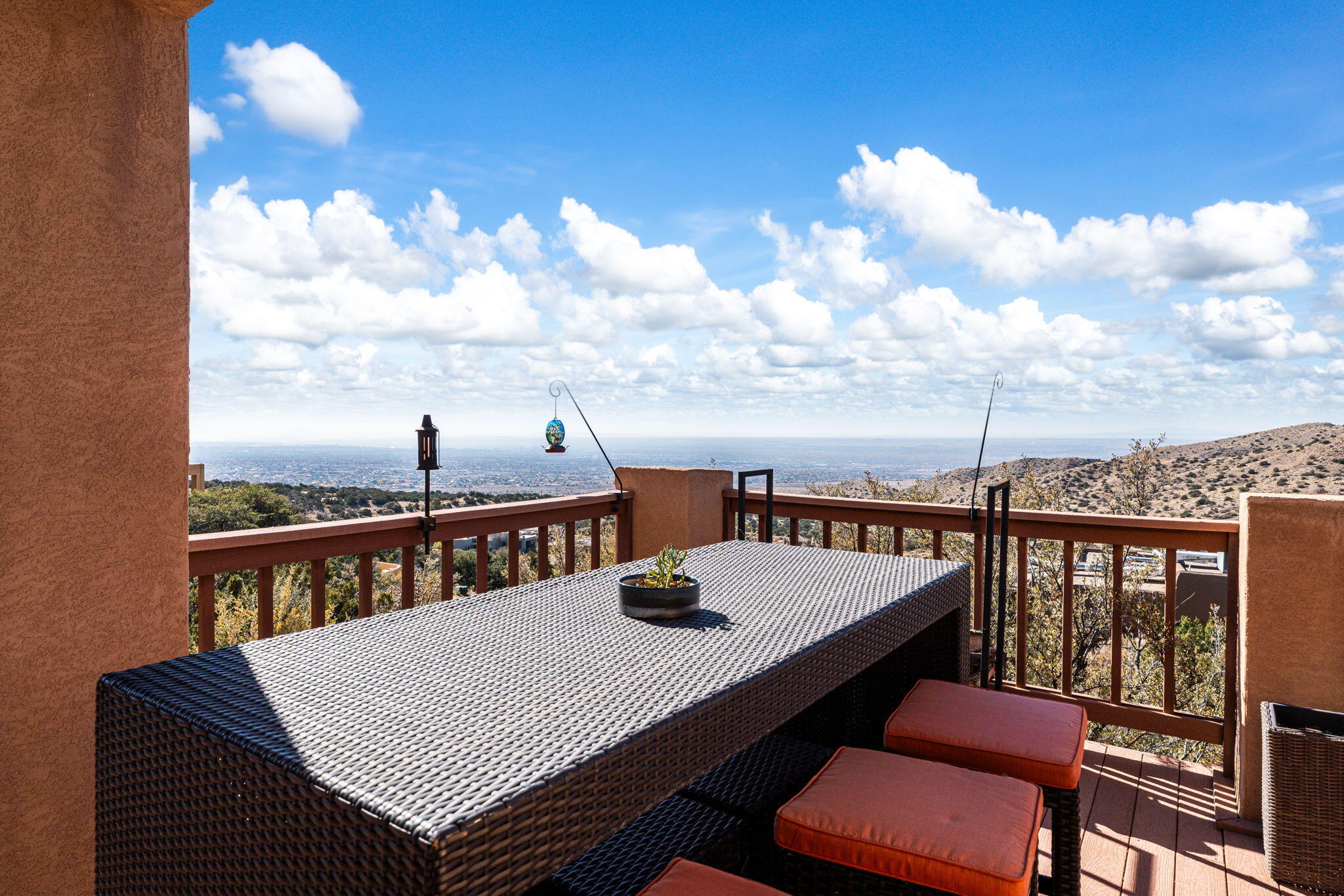 18 Tierra Monte Street NE