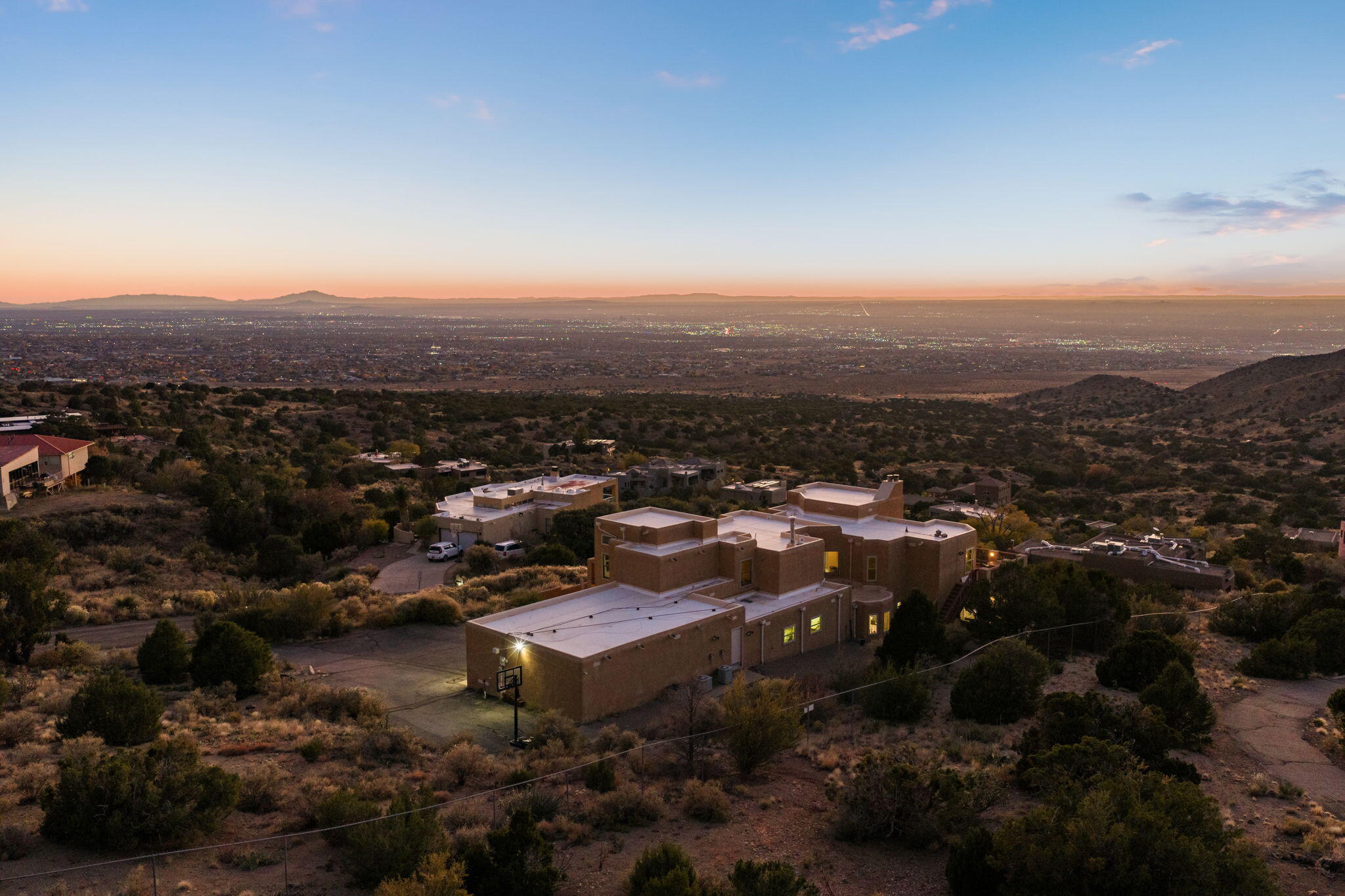 18 Tierra Monte Street NE