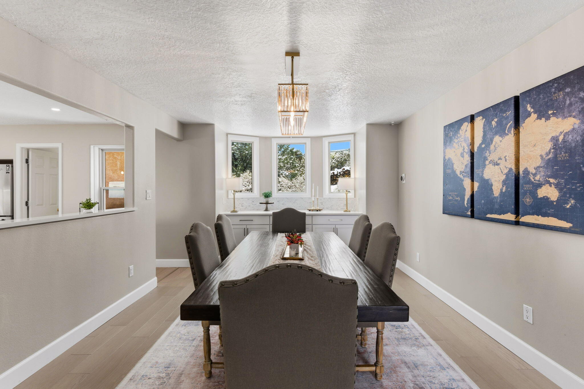 18 Tierra Monte Street NE