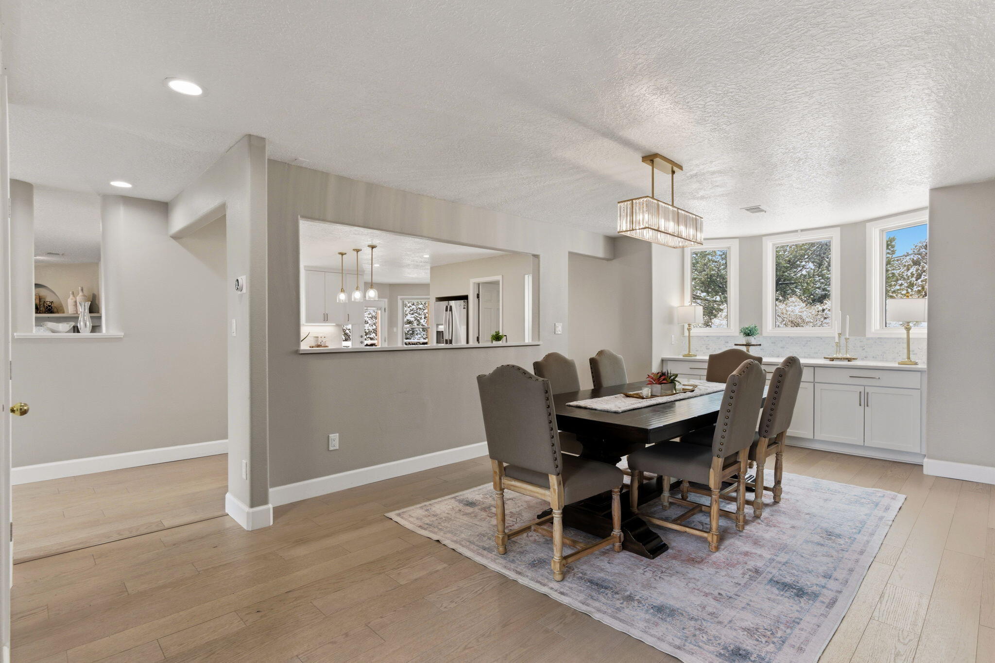 18 Tierra Monte Street NE