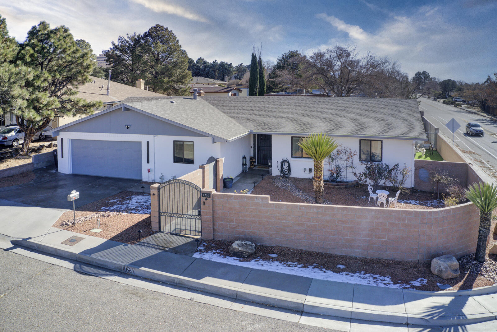 1720 Faith Court NE