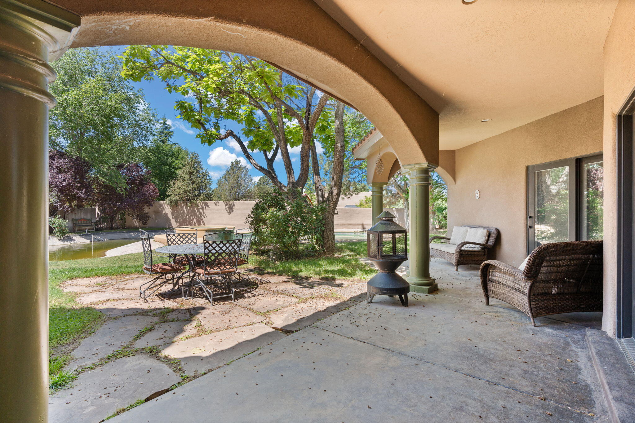 746 Chamisal Road NW