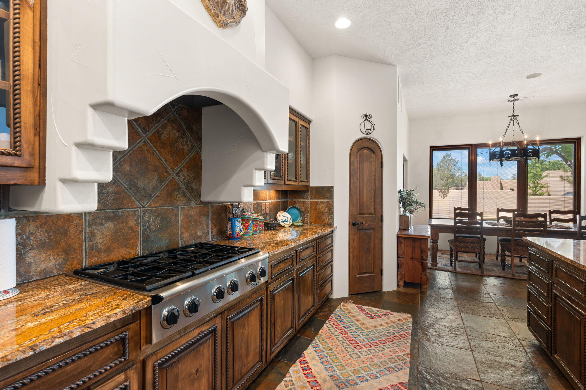 746 Chamisal Road NW