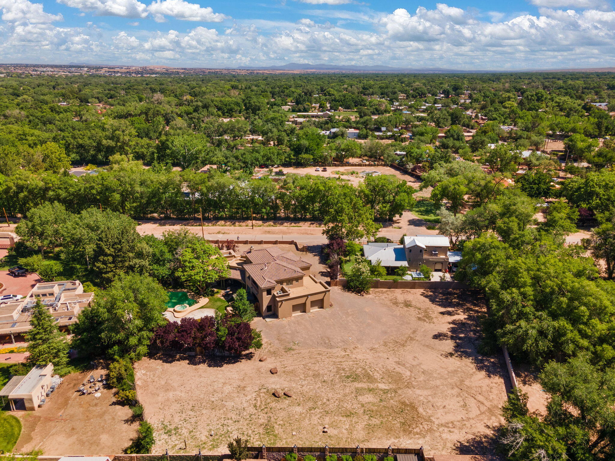 746 Chamisal Road NW