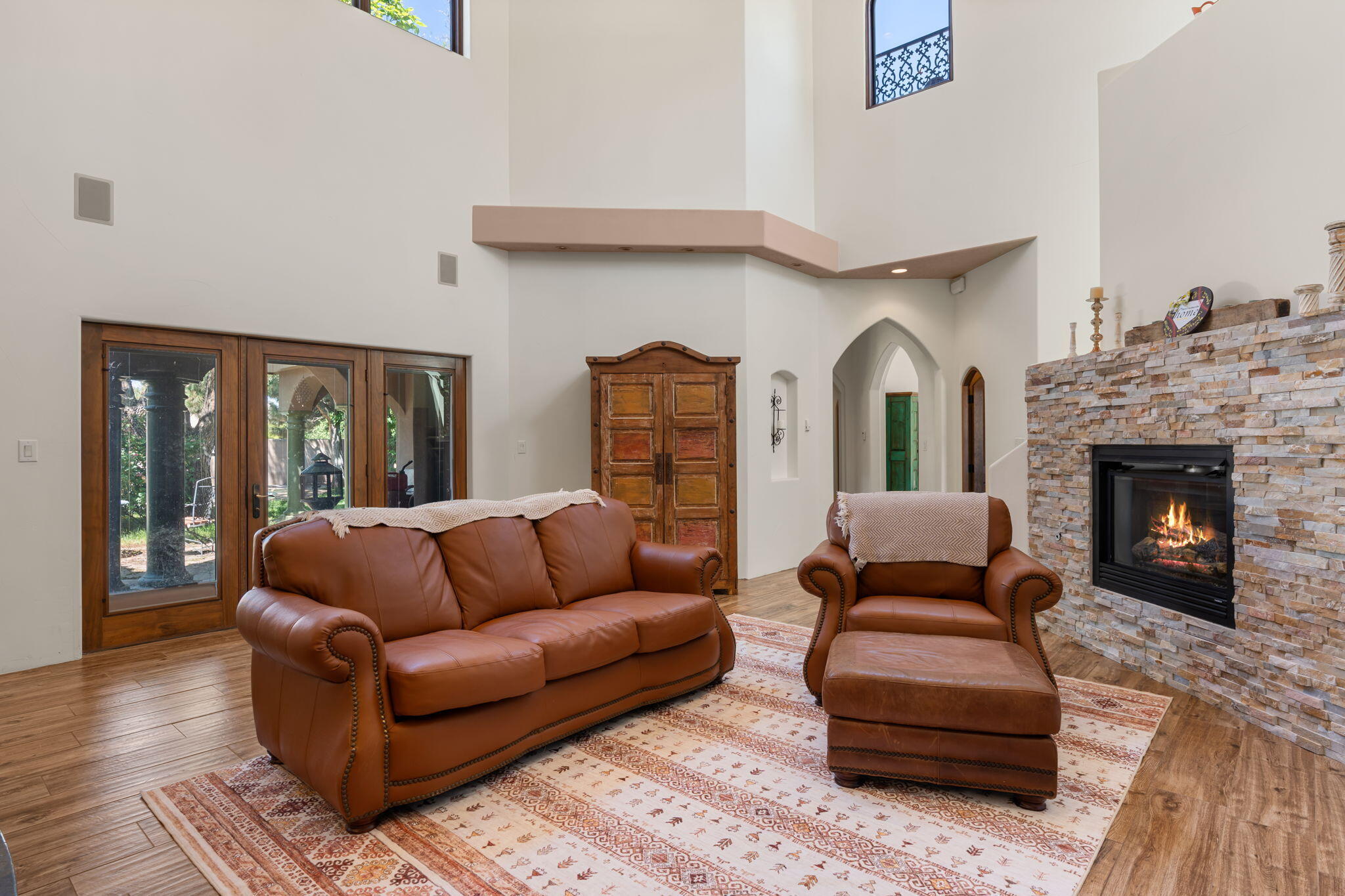 746 Chamisal Road NW