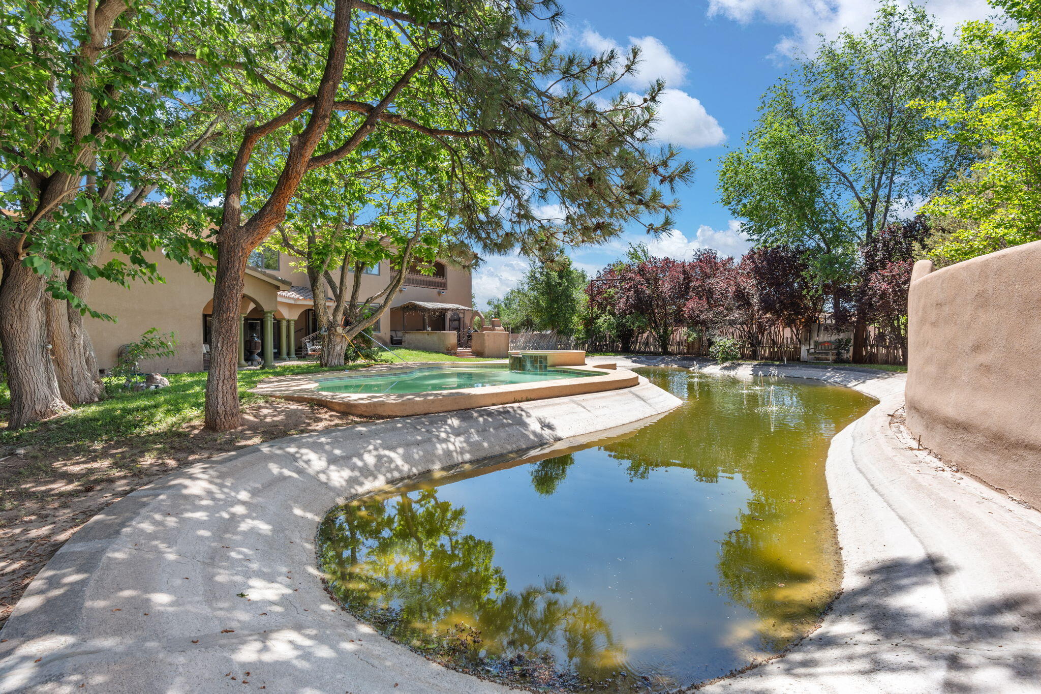 746 Chamisal Road NW