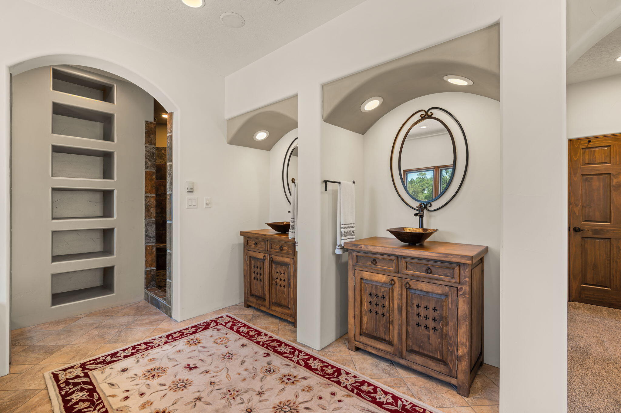 746 Chamisal Road NW