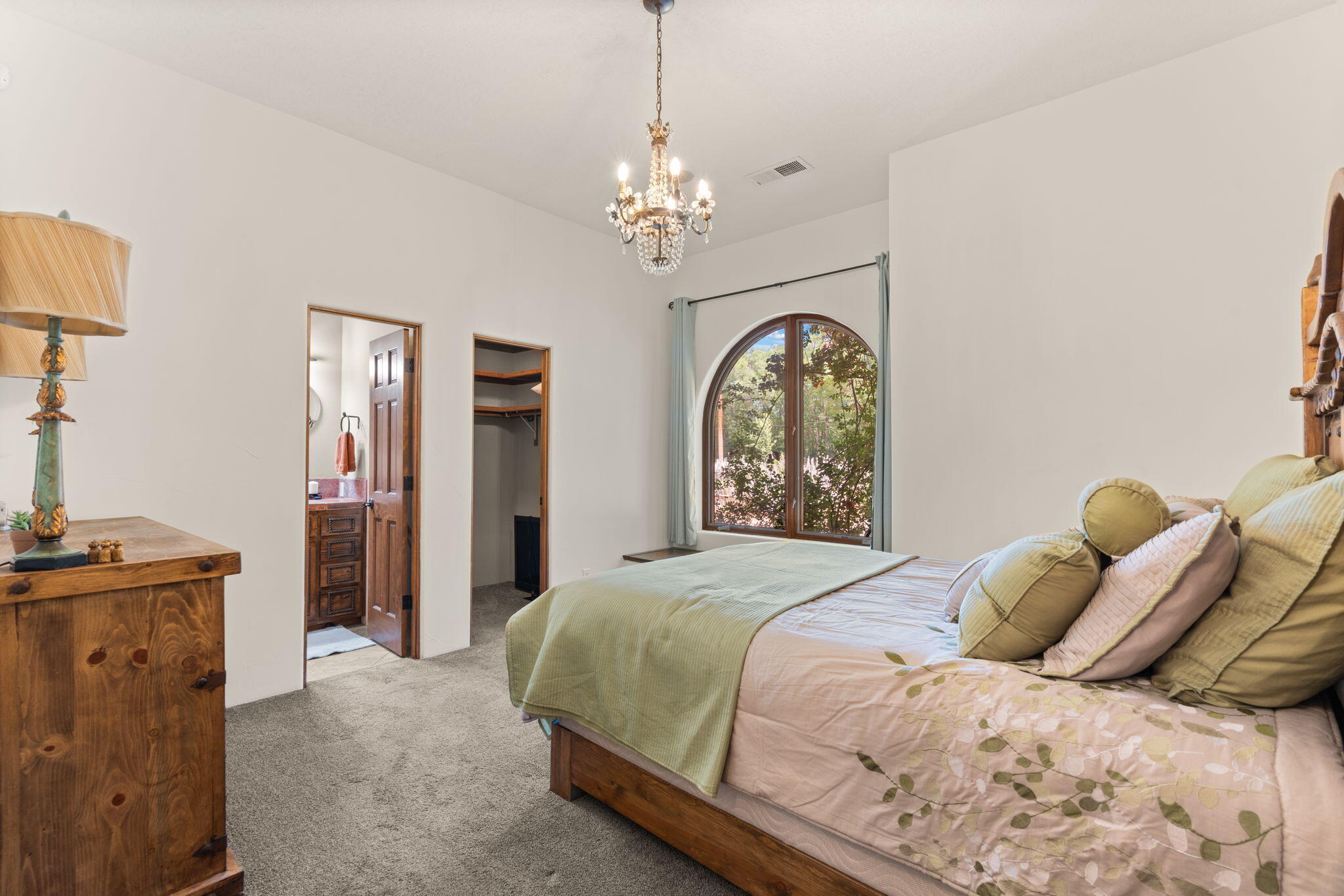 746 Chamisal Road NW