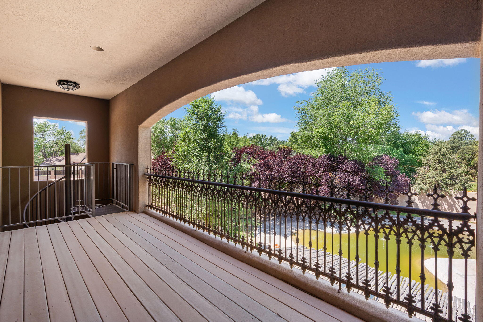 746 Chamisal Road NW