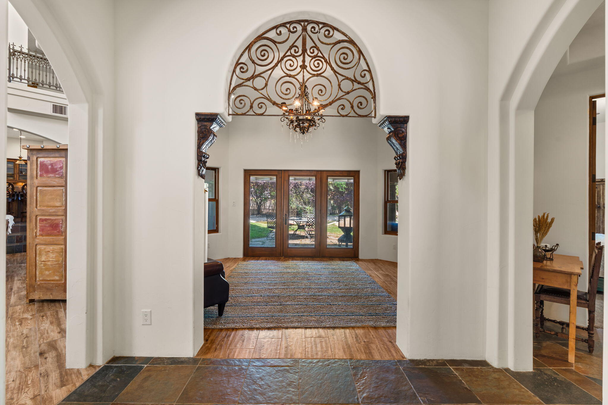 746 Chamisal Road NW