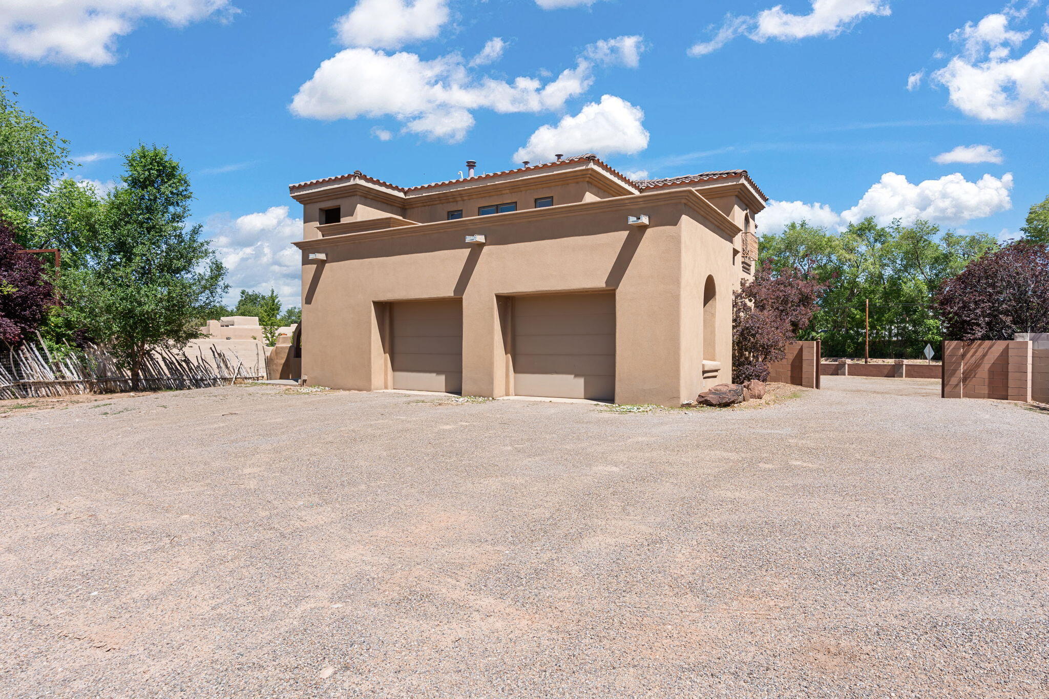 746 Chamisal Road NW