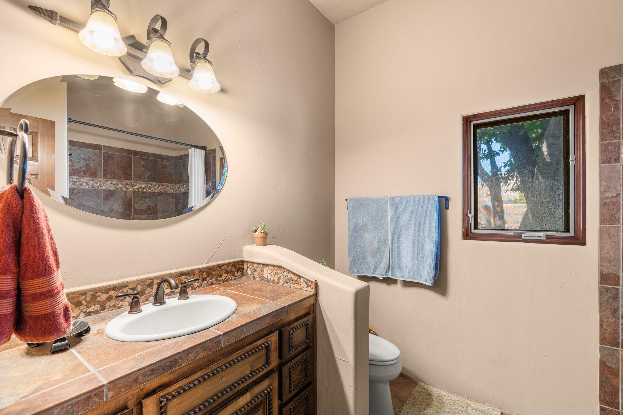 746 Chamisal Road NW