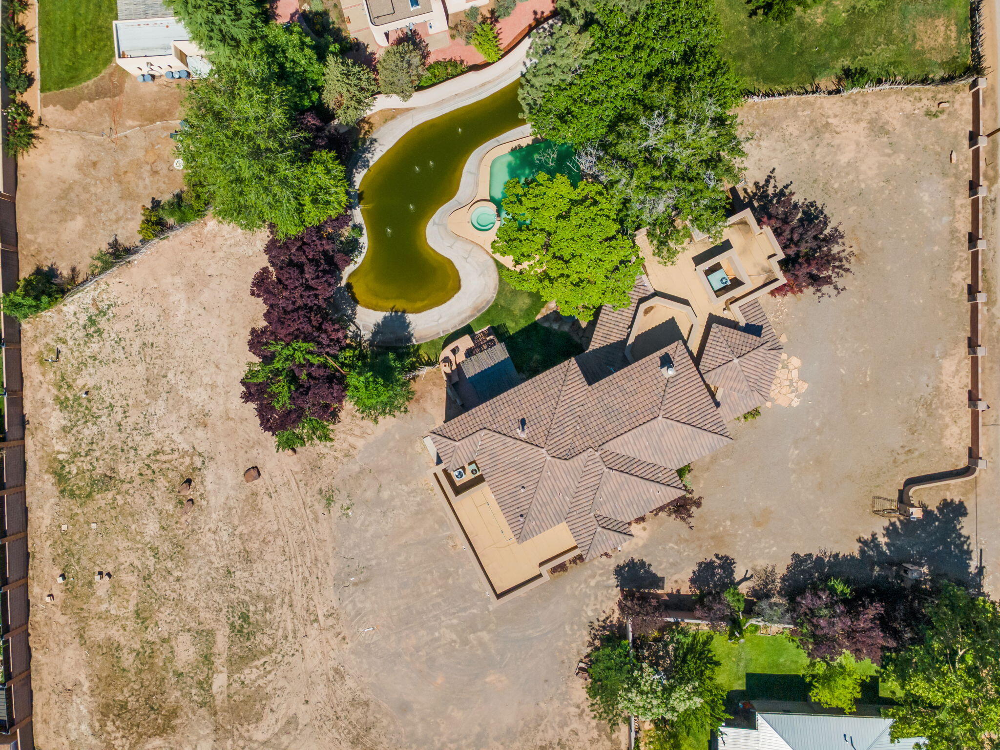 746 Chamisal Road NW