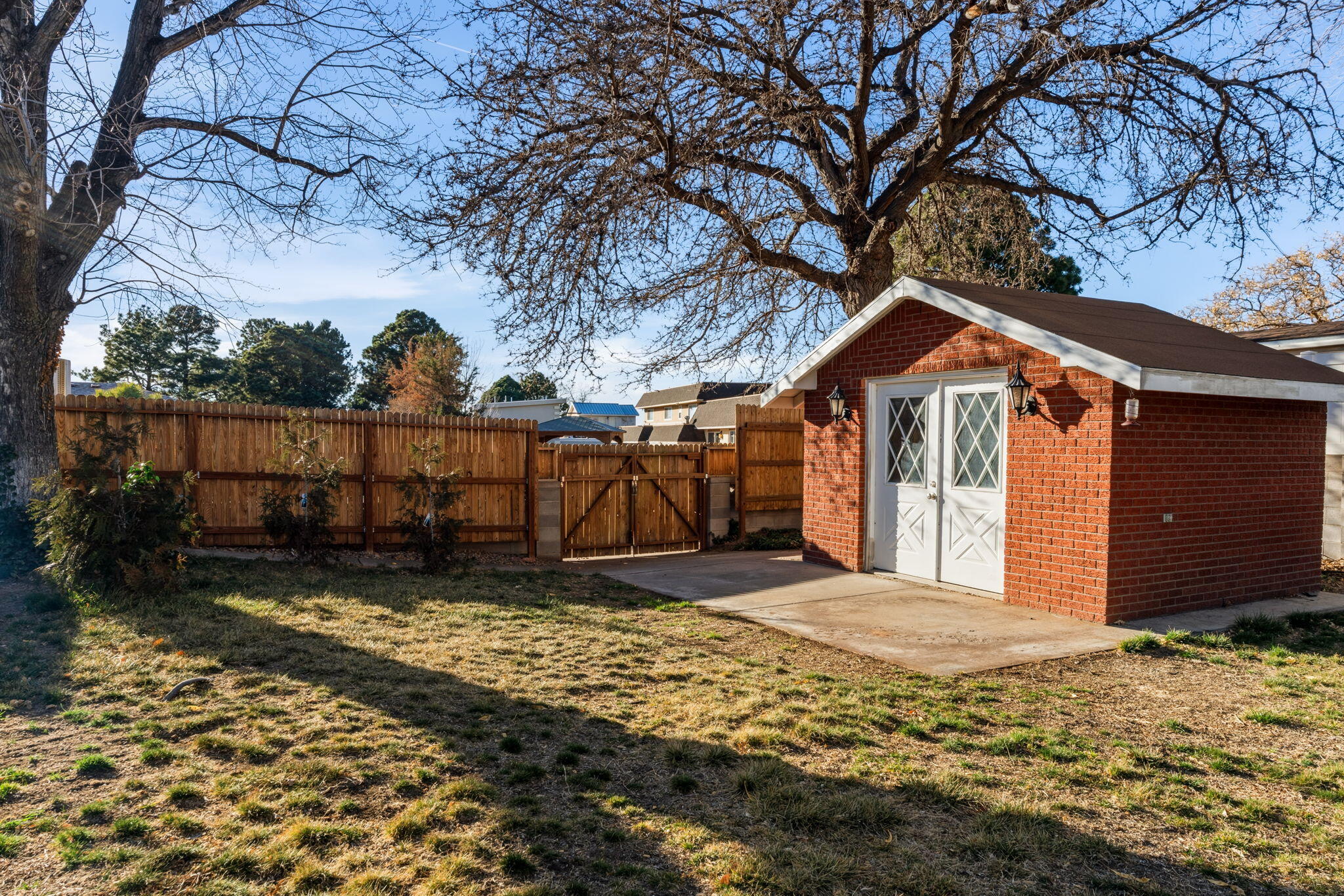 7601 Vista Del Arroyo Avenue NE