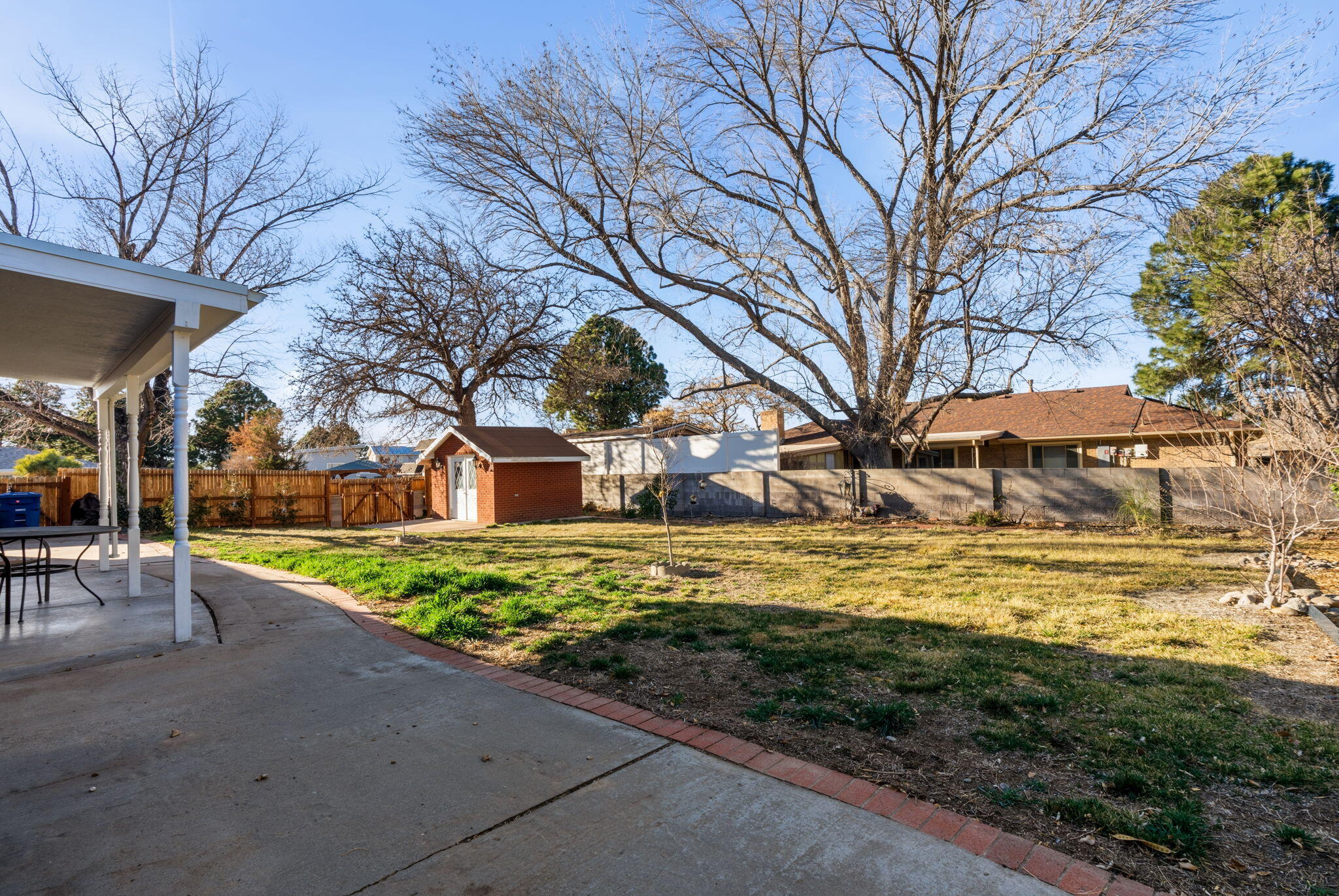 7601 Vista Del Arroyo Avenue NE