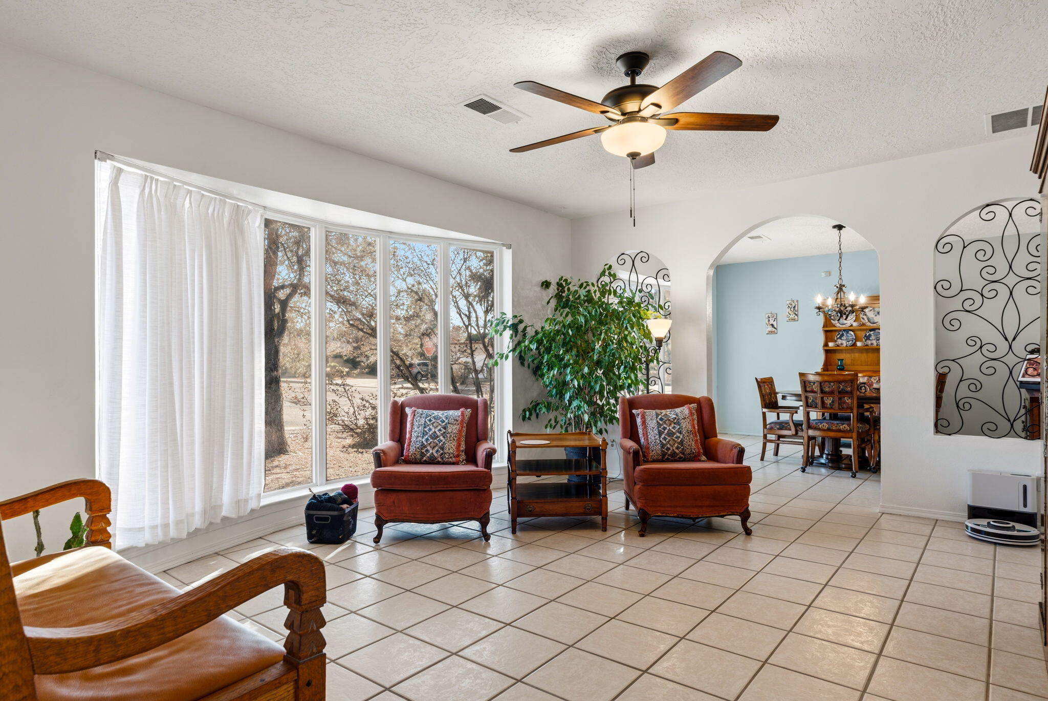 7601 Vista Del Arroyo Avenue NE