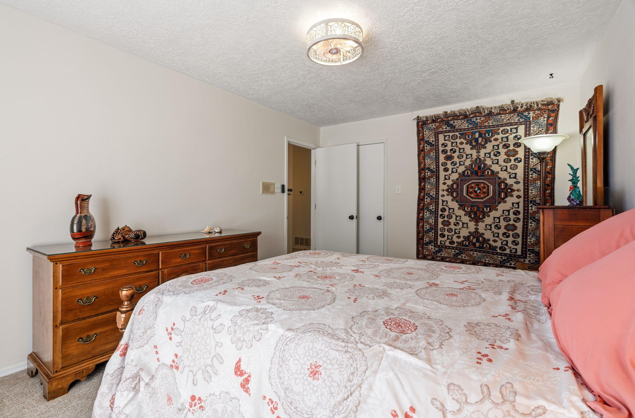 7601 Vista Del Arroyo Avenue NE