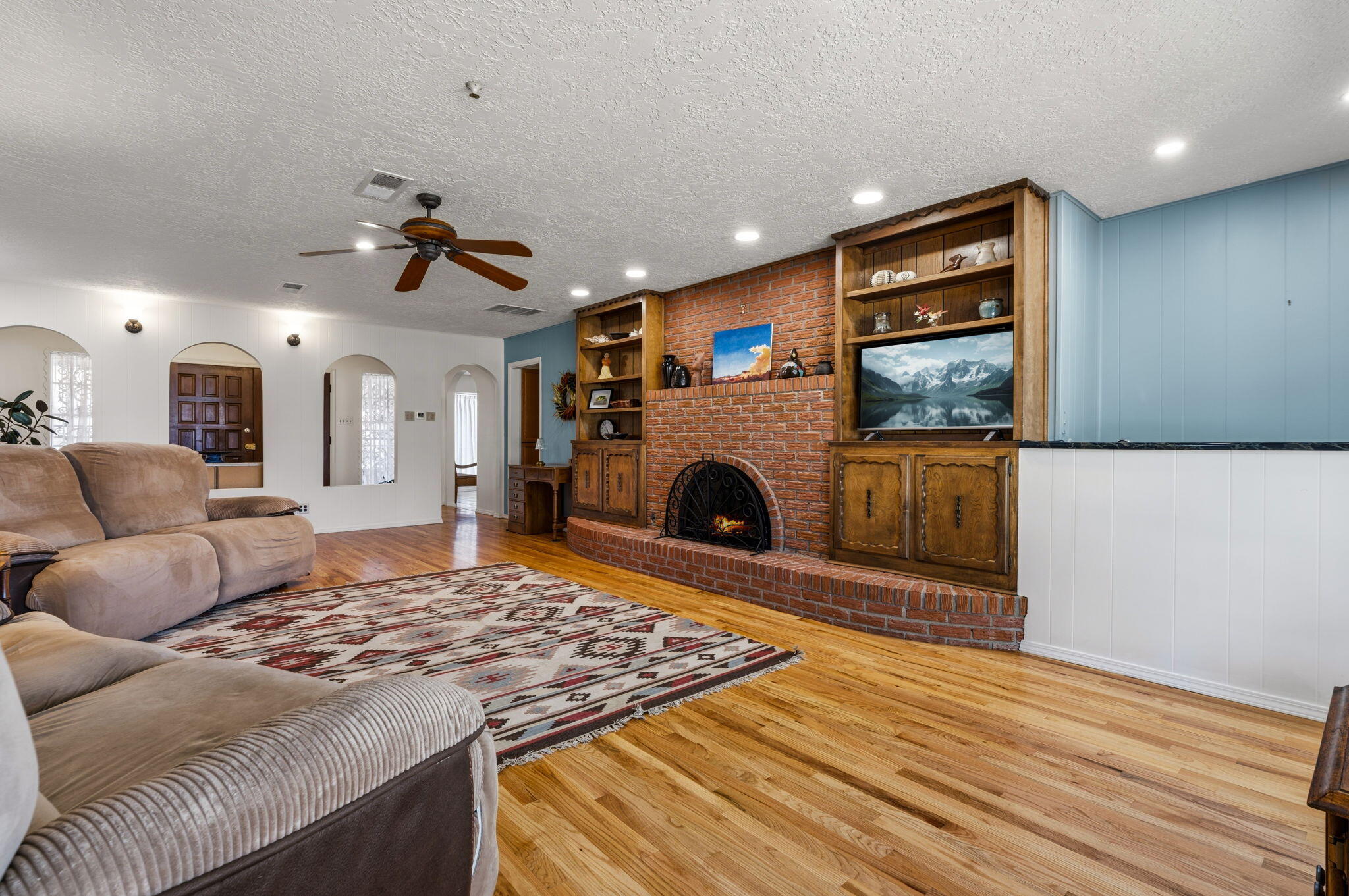 7601 Vista Del Arroyo Avenue NE