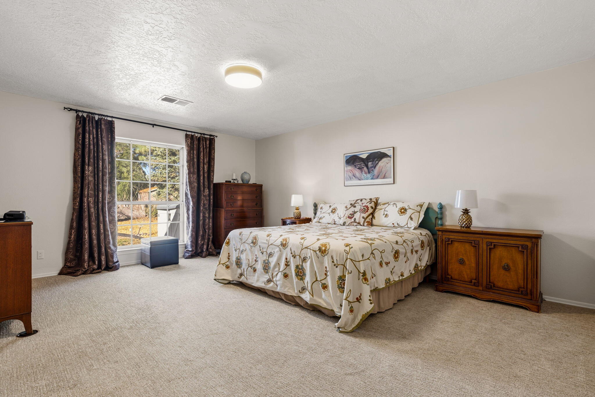 7601 Vista Del Arroyo Avenue NE