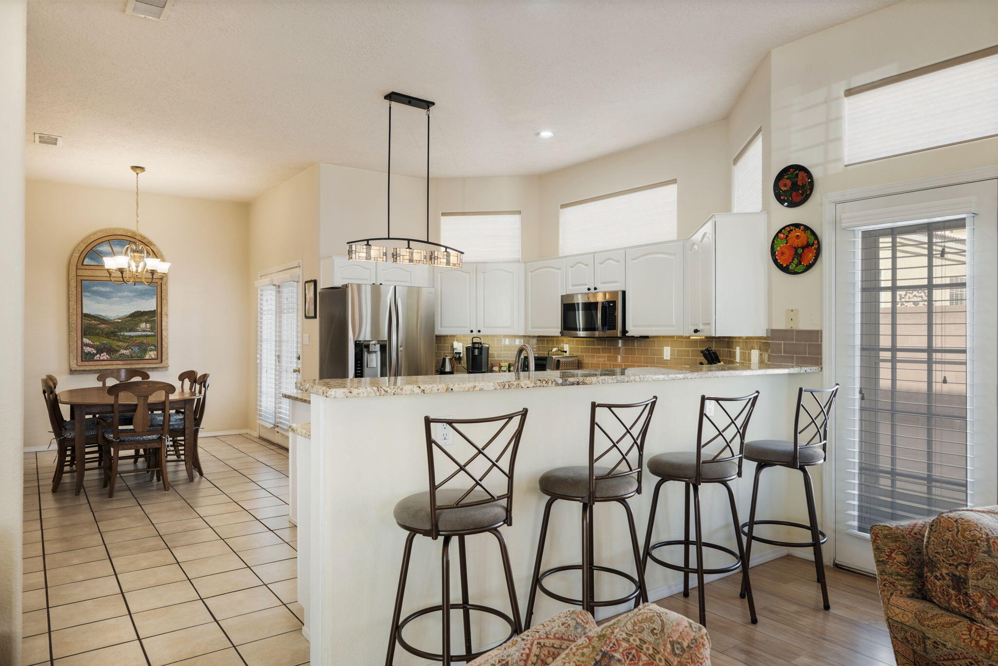 8608 Tierra Alegre Drive NE