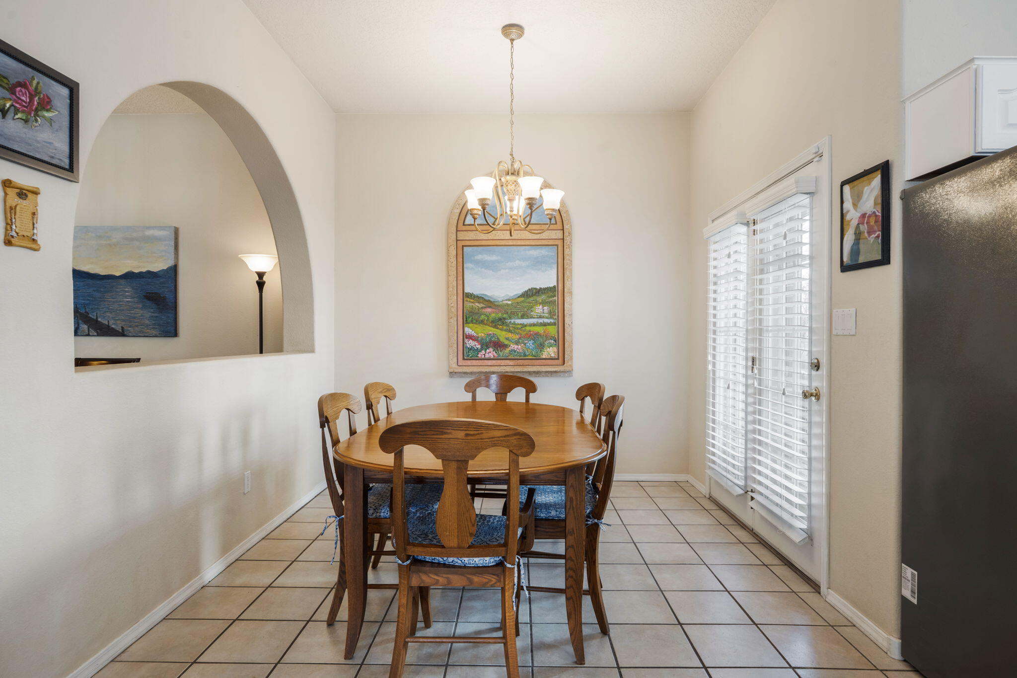 8608 Tierra Alegre Drive NE