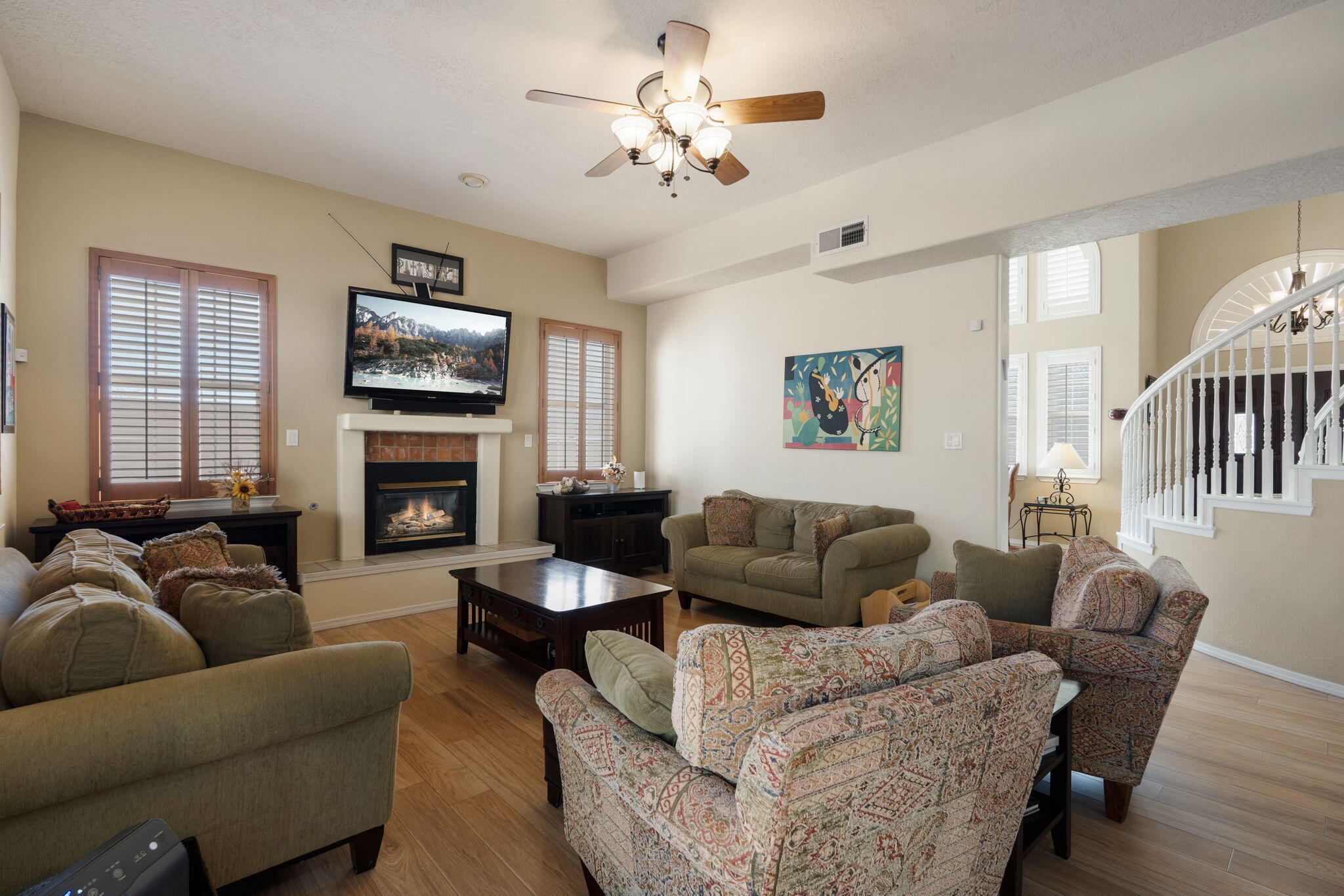 8608 Tierra Alegre Drive NE