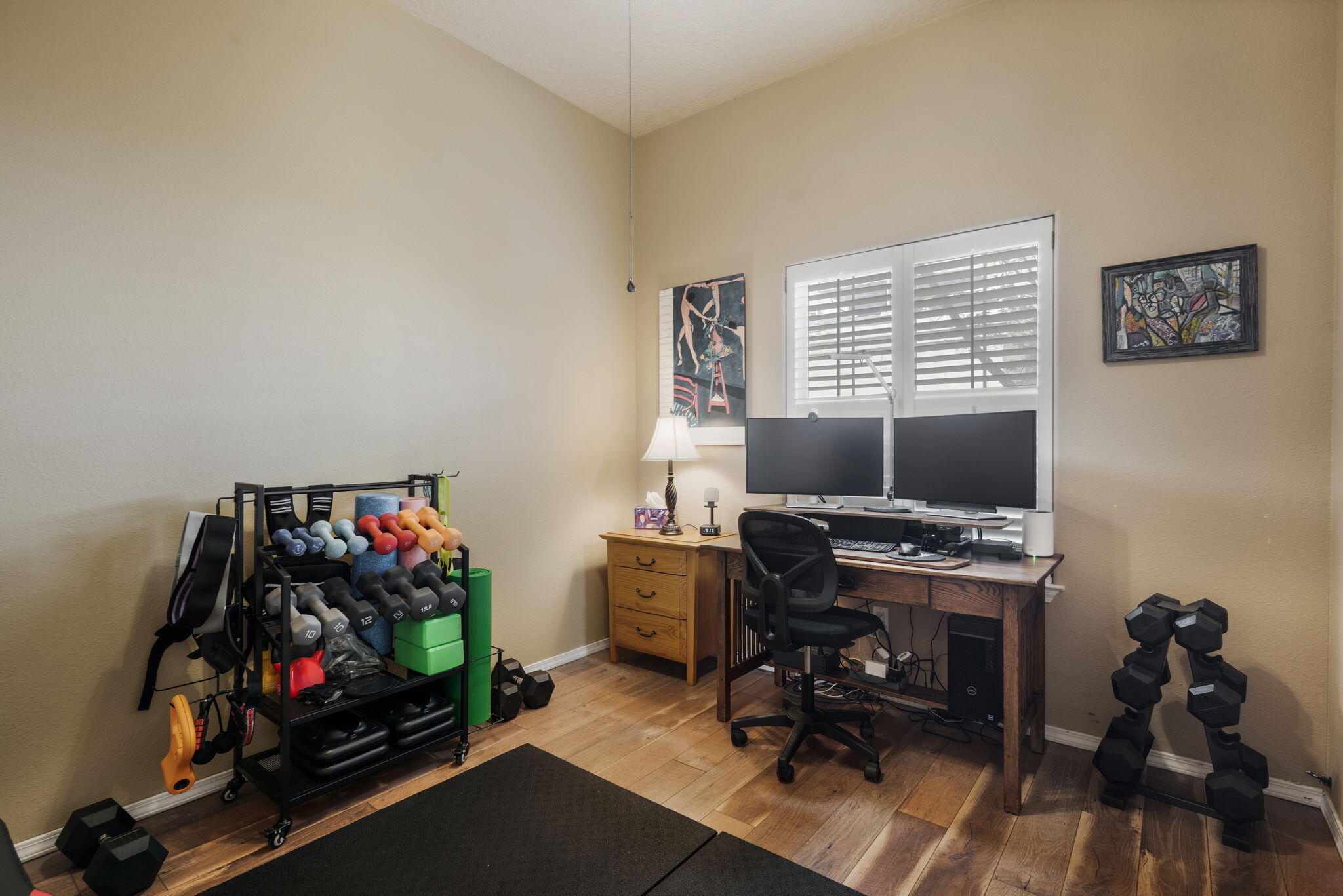 8608 Tierra Alegre Drive NE