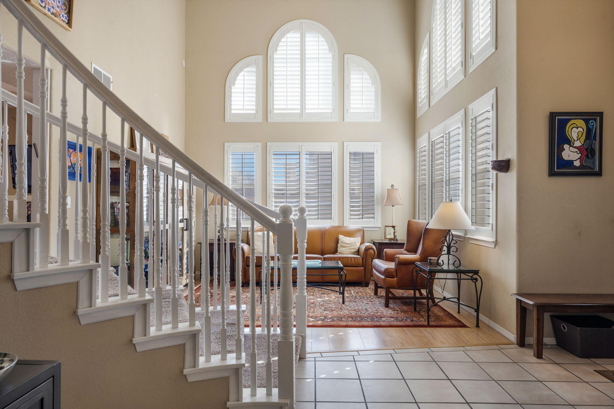 8608 Tierra Alegre Drive NE