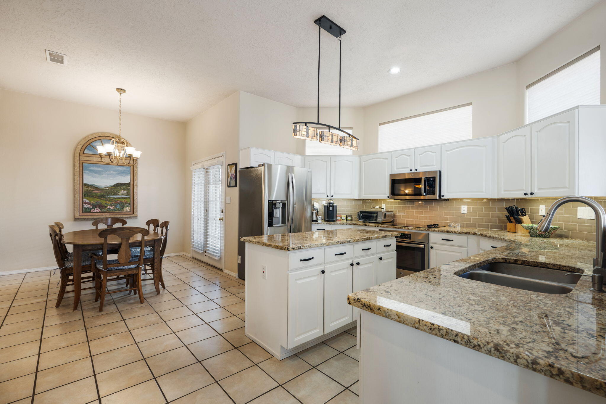 8608 Tierra Alegre Drive NE